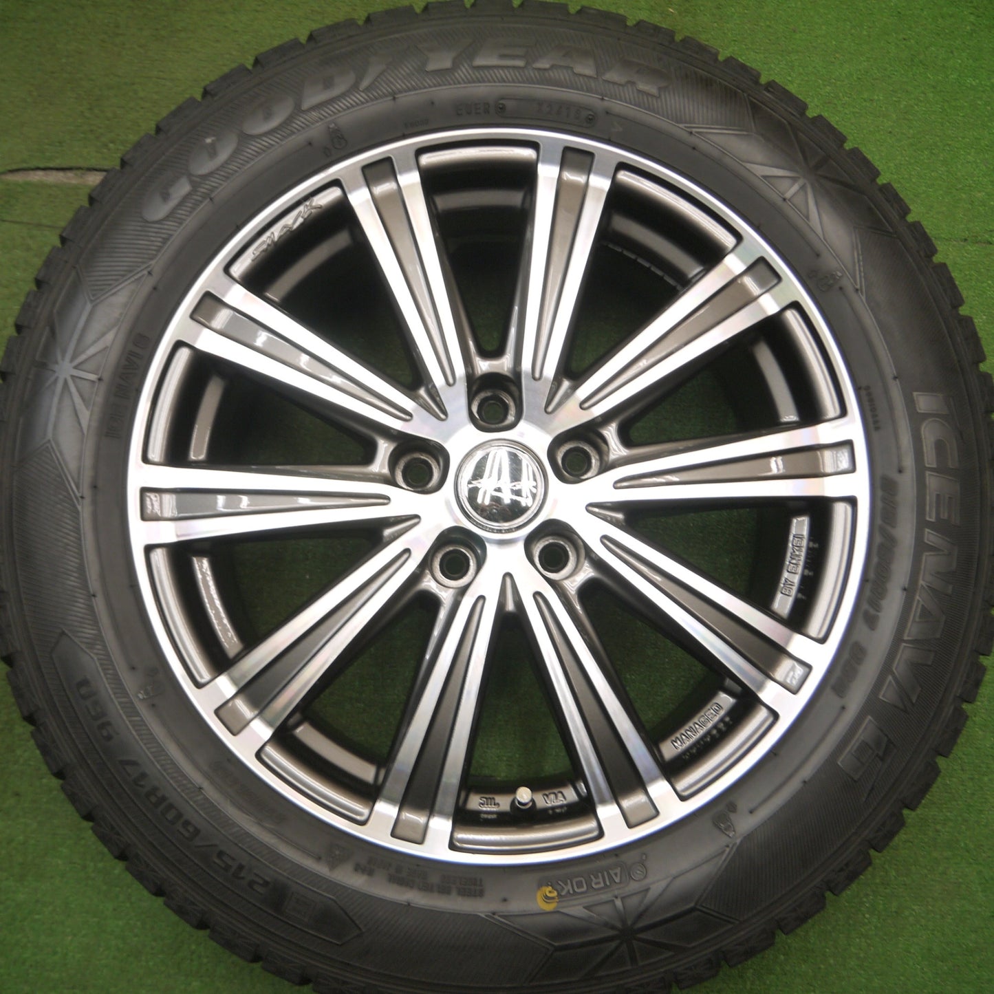 [送料無料] バリ溝！9分★スタッドレス 215/60R17 グッドイヤー アイスナビ6 SMACK ENKEI 17インチ スマック エンケイ PCD114.3/5H★5012711Hス