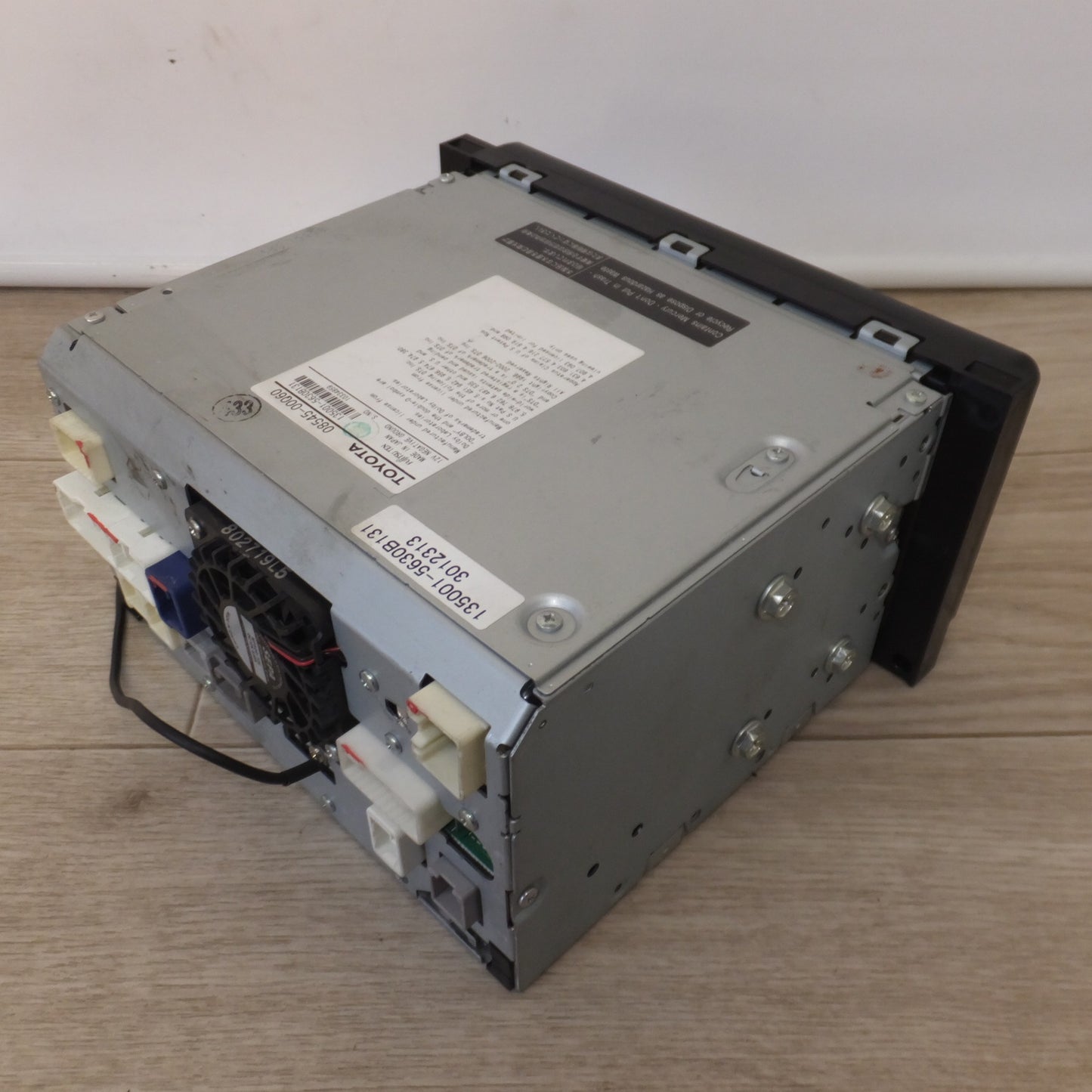 [送料無料] 現状品★富士通テン製 トヨタ 純正 HDDナビゲーション NHDT-W57 08545-00Q60(17)★