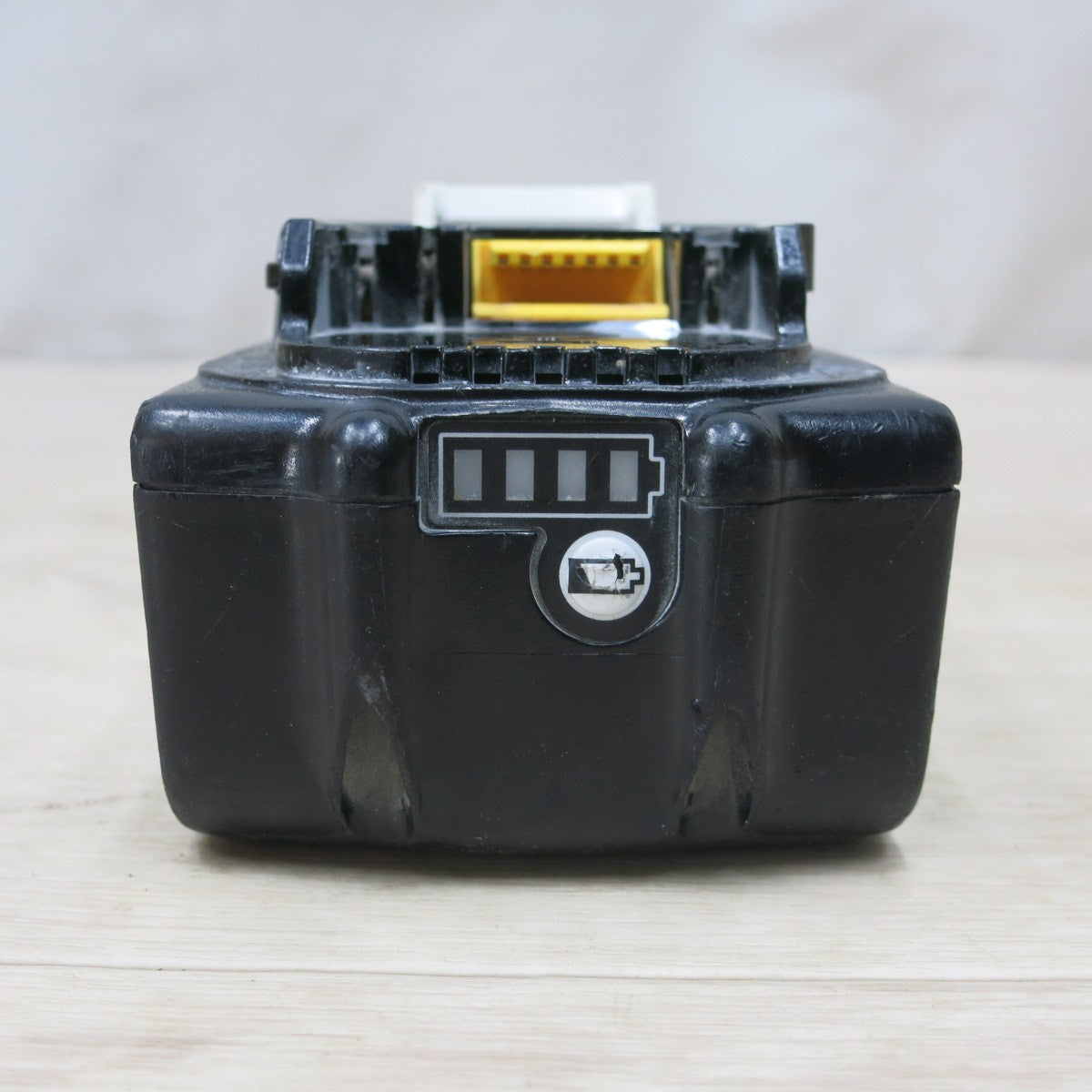 [送料無料] ◆マキタ Li-ion リチウム イオン バッテリー 18V BL1860B 6.0Ah 急速充電 残量表示 雪◆