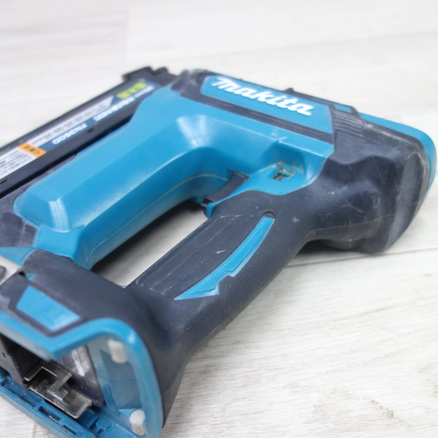 [送料無料] ◆マキタ 35mm 充電式 面木釘打 FN350 18V 釘打ち機 電動 工具 コードレス 仕上げ DIY Makita◆