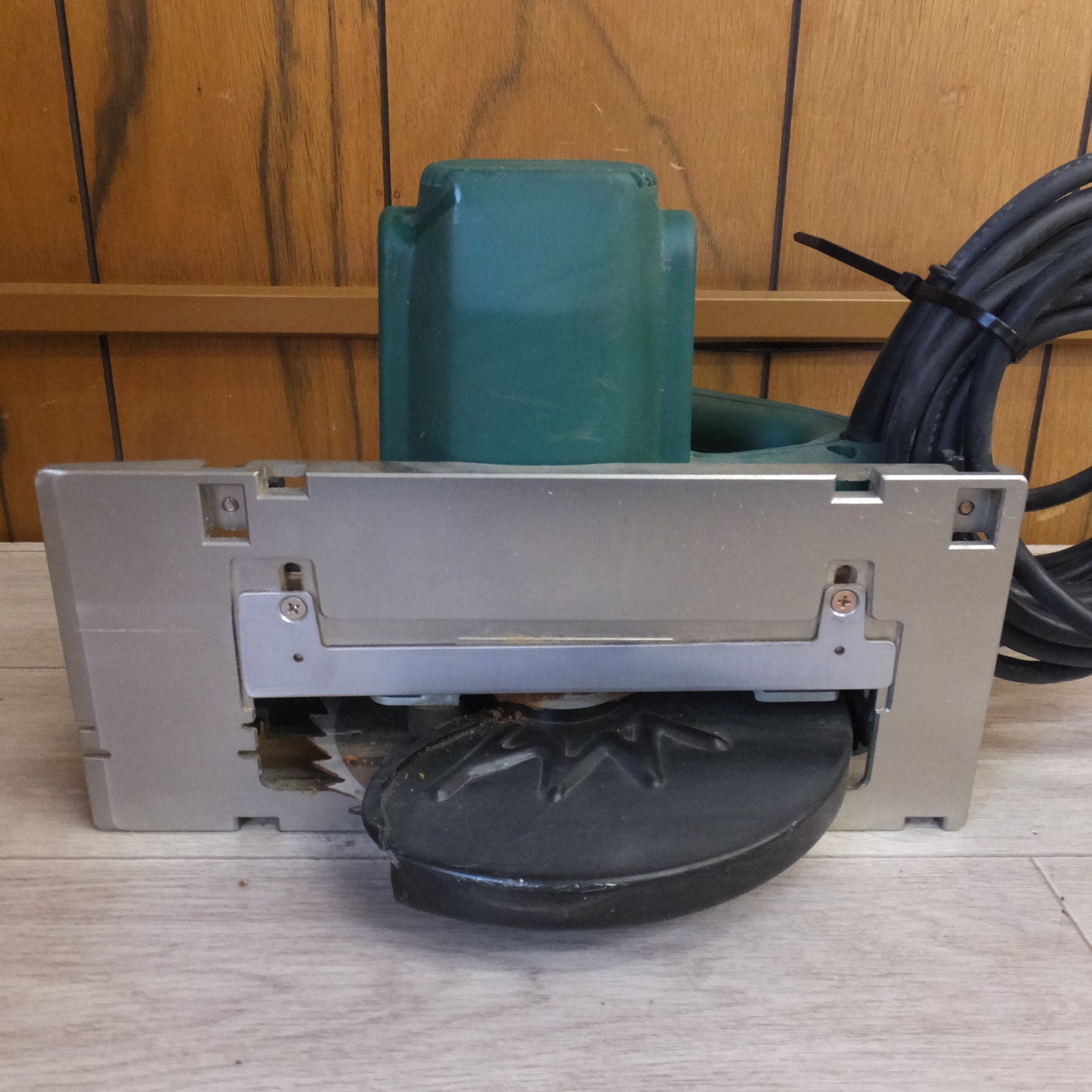 [送料無料] ★日立 HITACHI 190mm 造作丸のこ C7BE2　180-190mm　100V 50/60Hz 1050W 11A 4700rpm　木工用 超硬丸のこ★