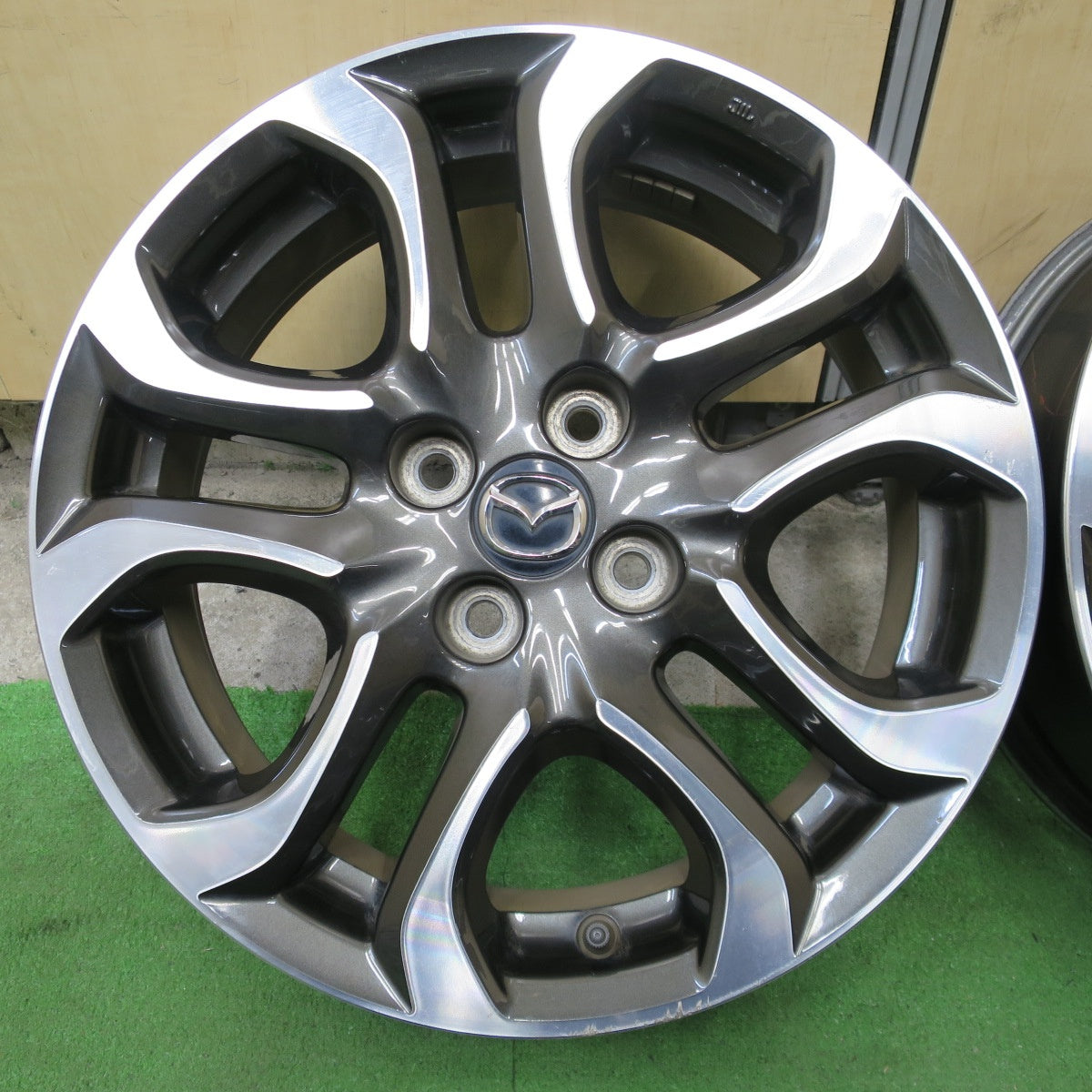 4本価格★マツダ デミオ 純正 ホイール 16インチ 16×5.5J PCD100/4H★6060601NGホ