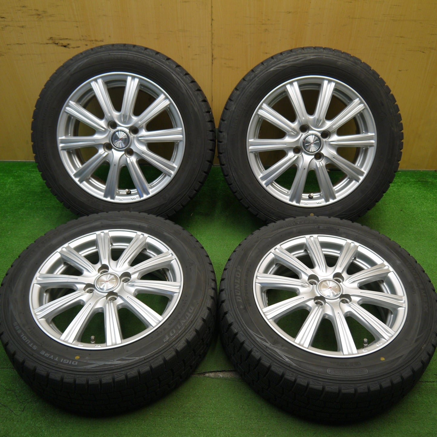 バリ溝！9分★スタッドレス 185/60R15 ダンロップ ウインターマックス WM01 JOKER ジョーカー 15インチ PCD100/4H★5042102Hス