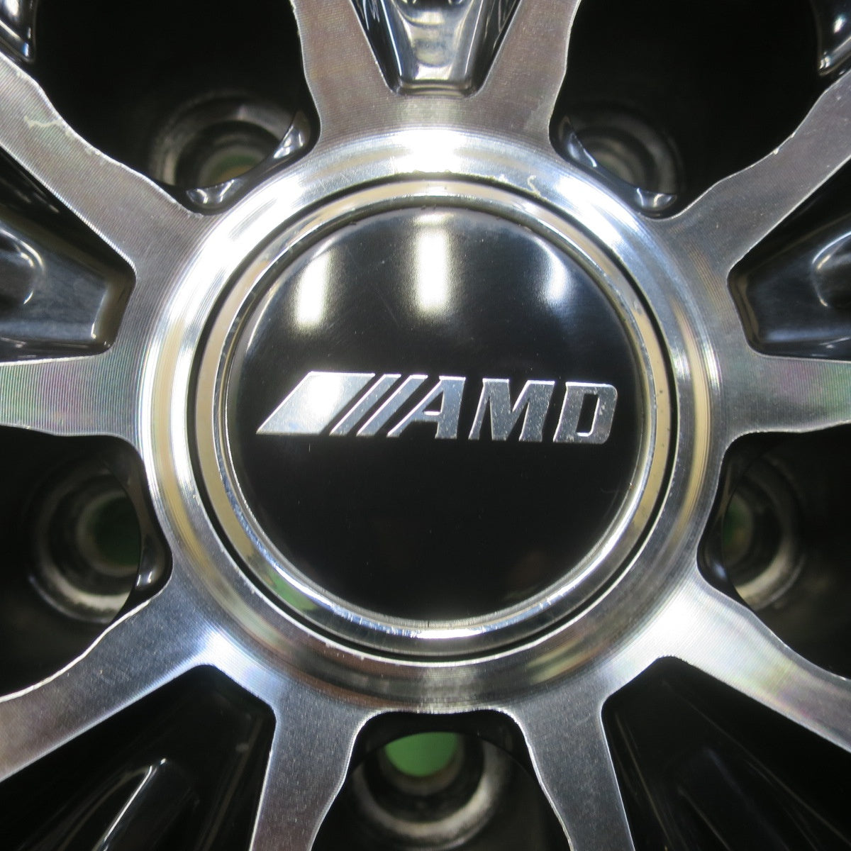 バリ溝！22年！9.5分◎スタッドレス 215/60R17 ヨコハマ アイスガード iG60 AMD G-Line SP Gライン 17インチ PCD114.3/5H◎6100803イス