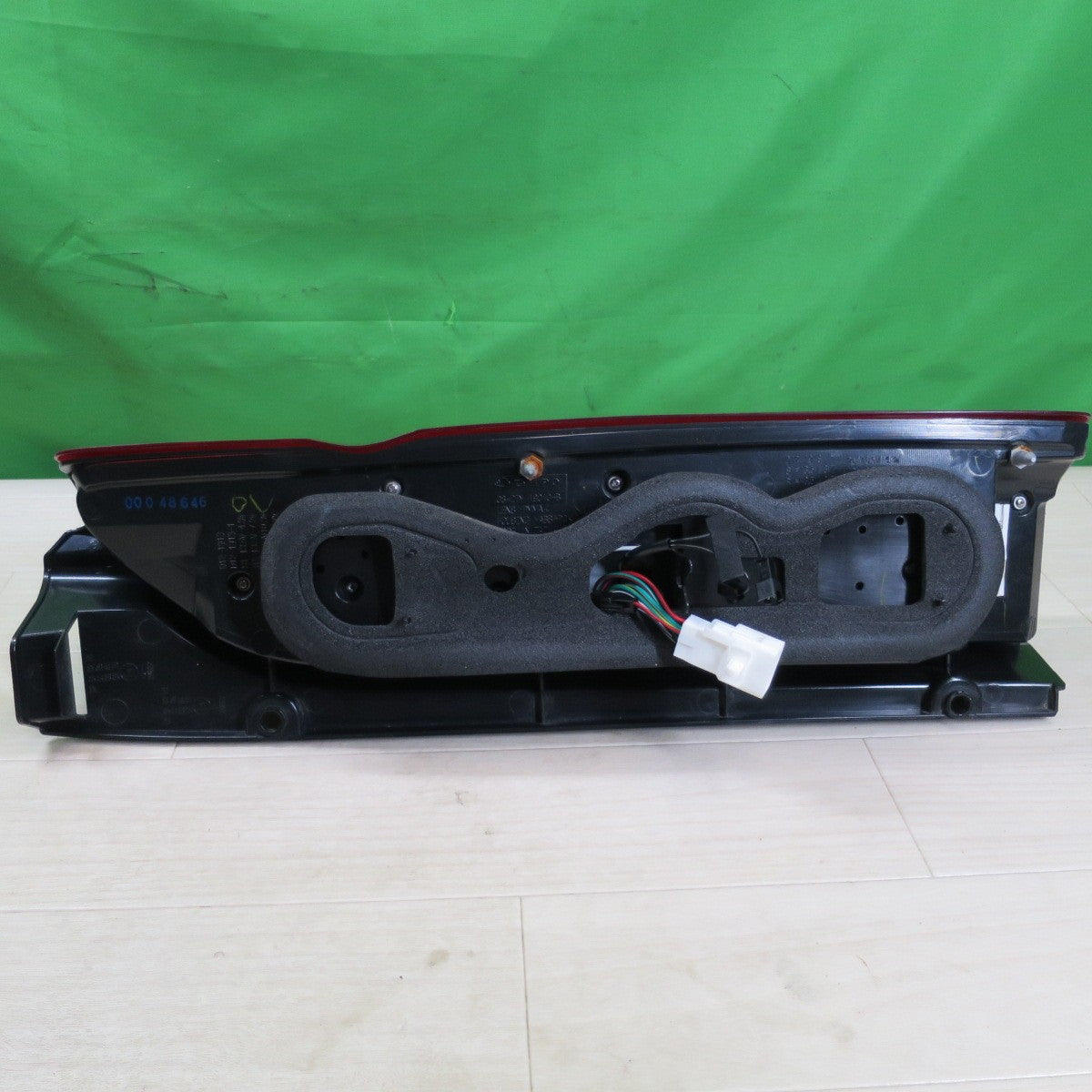 [送料無料] 左右セット☆200系 ハイエース 1～6型 LED テールランプ 415COBRA CB-LSP-R002 ライトセーバー プレステージ ダークレッド テールライト 現状品☆