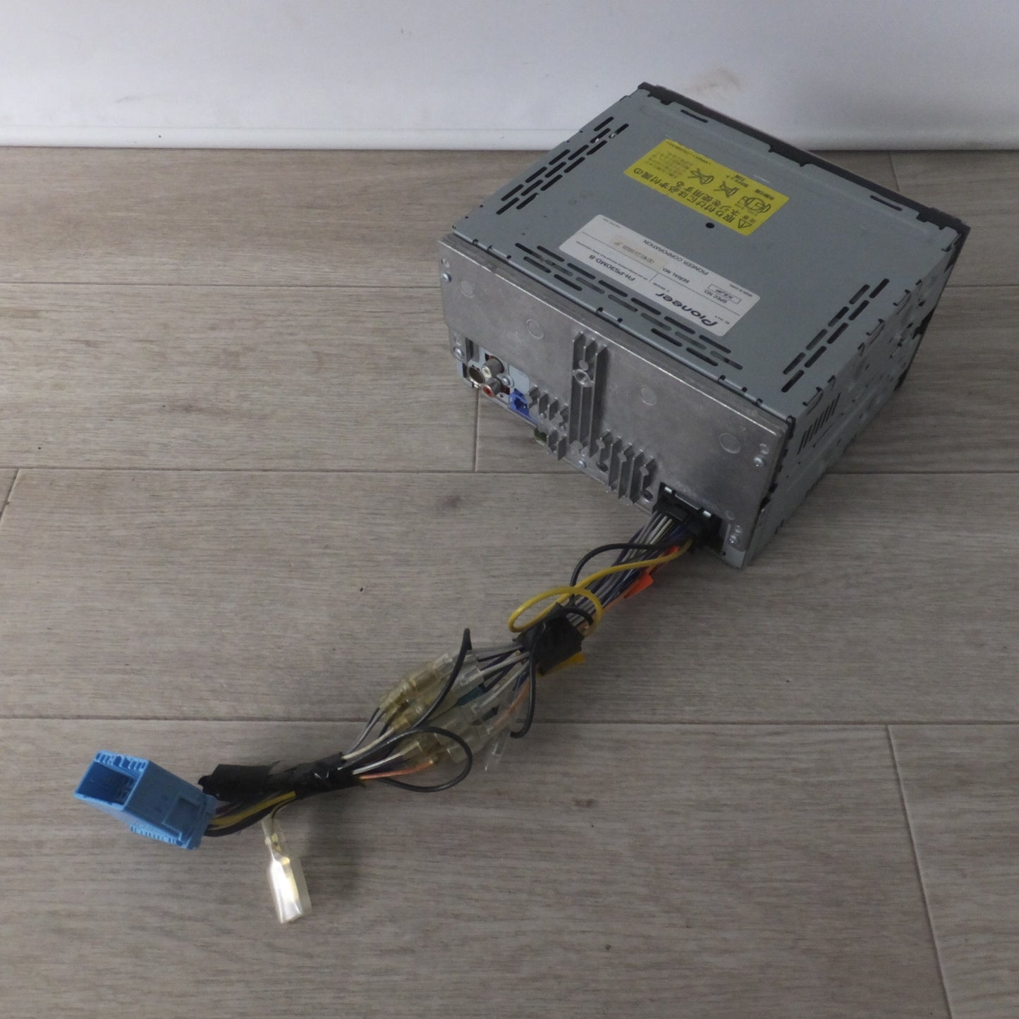 [送料無料] ★カロッツェリア carrozzeria MD/CD/チューナー WMA/MP3/AAC/WAV対応メインユニット FH-P530MD-B(1)★