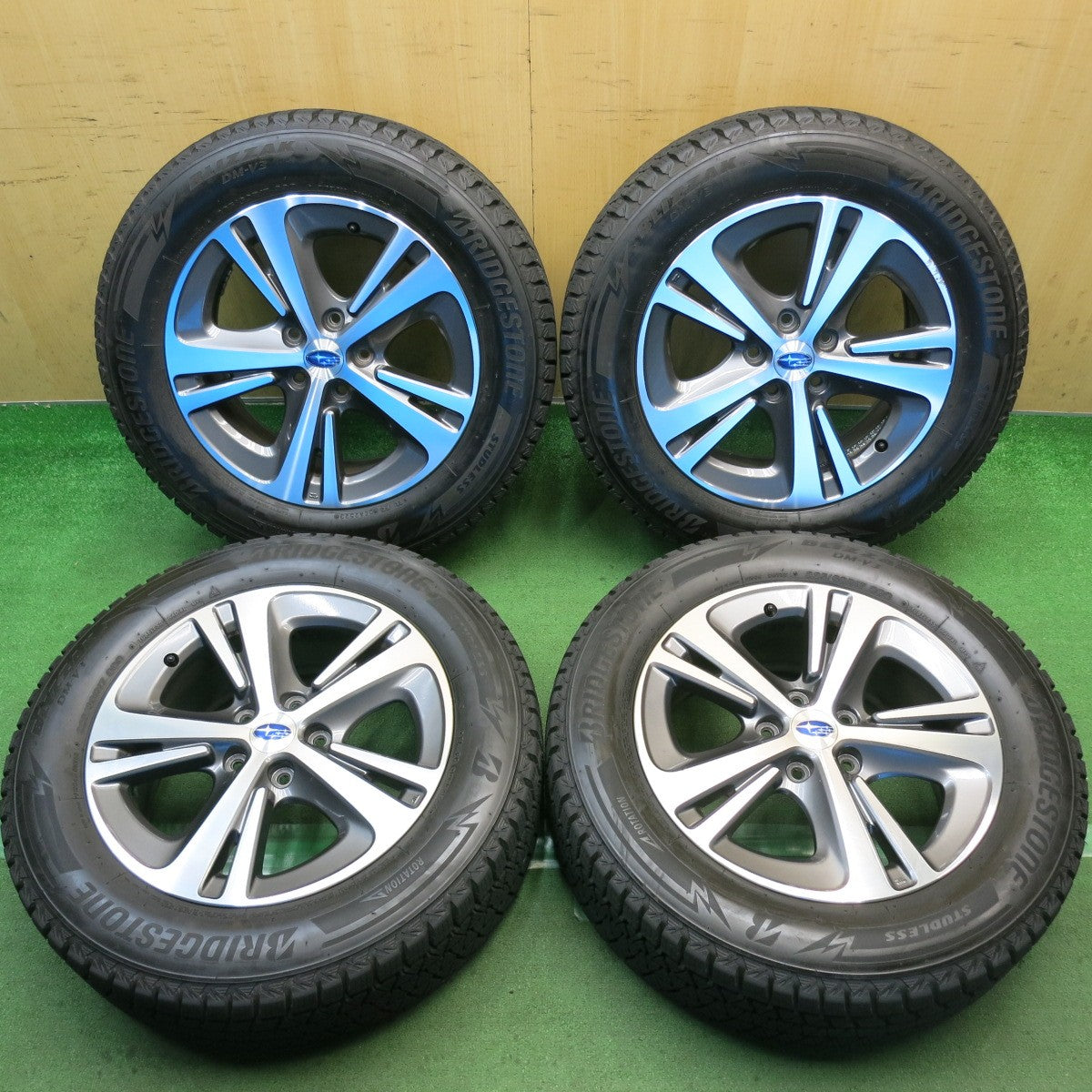 バリ溝！23年！9.5分◎スバル レヴォーグ 純正 225/60R17 スタッドレス ブリヂストン ブリザック DM-V3 17インチ PCD114.3/5H◎6091201HAス