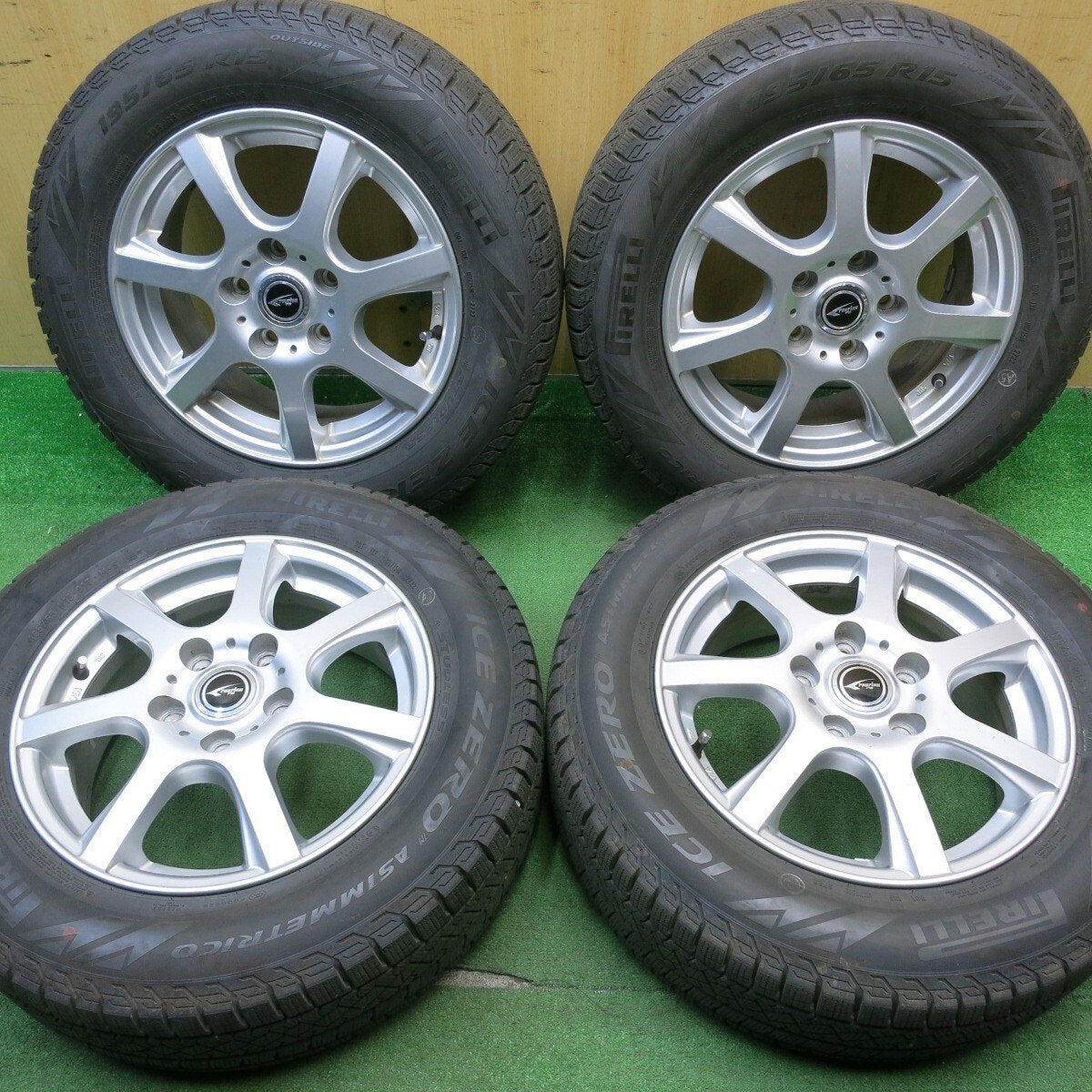 バリ溝！22年！9分★スタッドレス 195/65R15 ピレリ アイス ゼロ アシンメトリコ ravrion P3 ラブリオン 15インチ PCD114.3/5H★5032104NJス