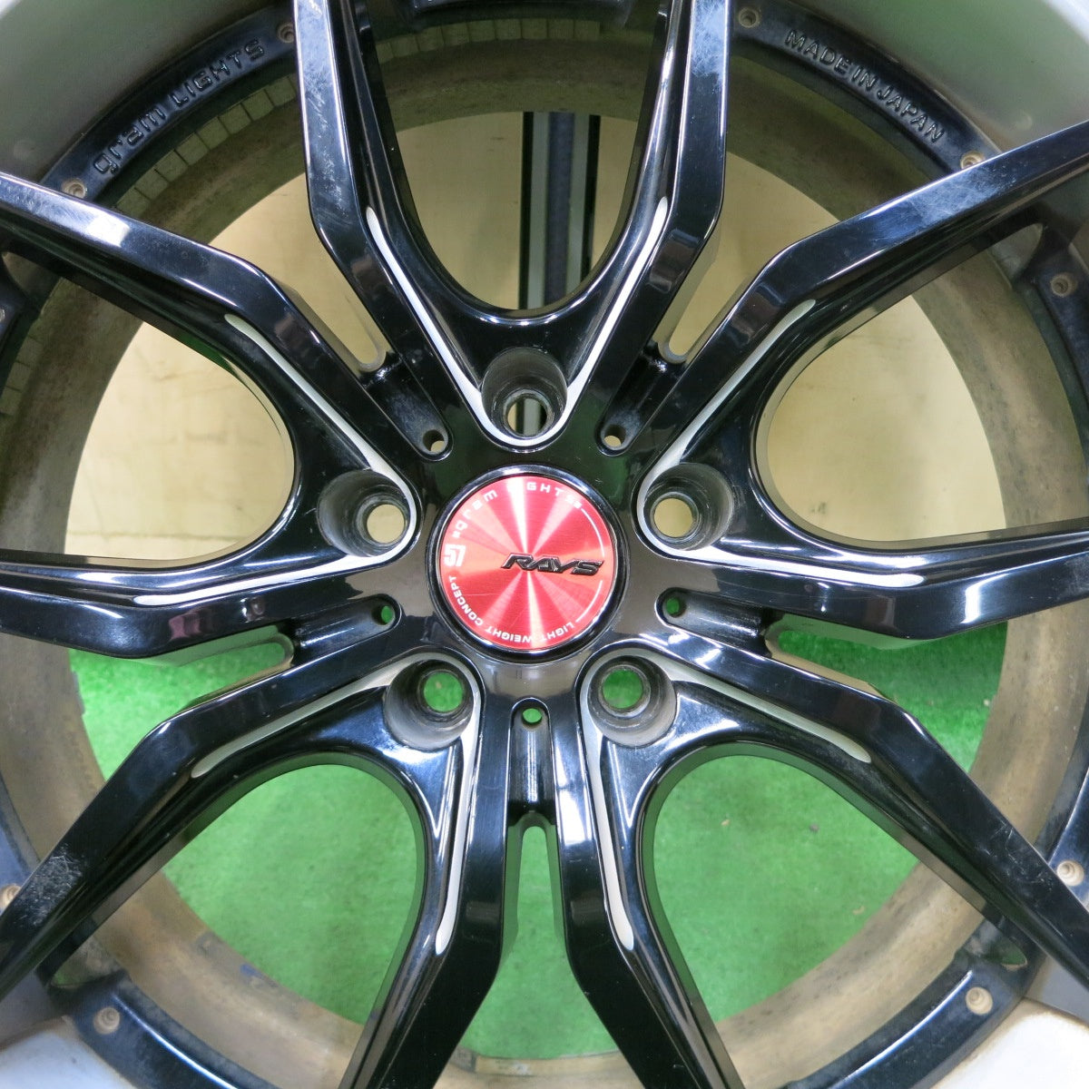 [送料無料] バリ溝！22年！9.5分！1本★RAYS gram LIGHTS 57FXX-PRO 245/35R20 ネオリン ネオスポーツ レイズ グラムライツ 20インチ PCD114.3/5H★5011102ナノ