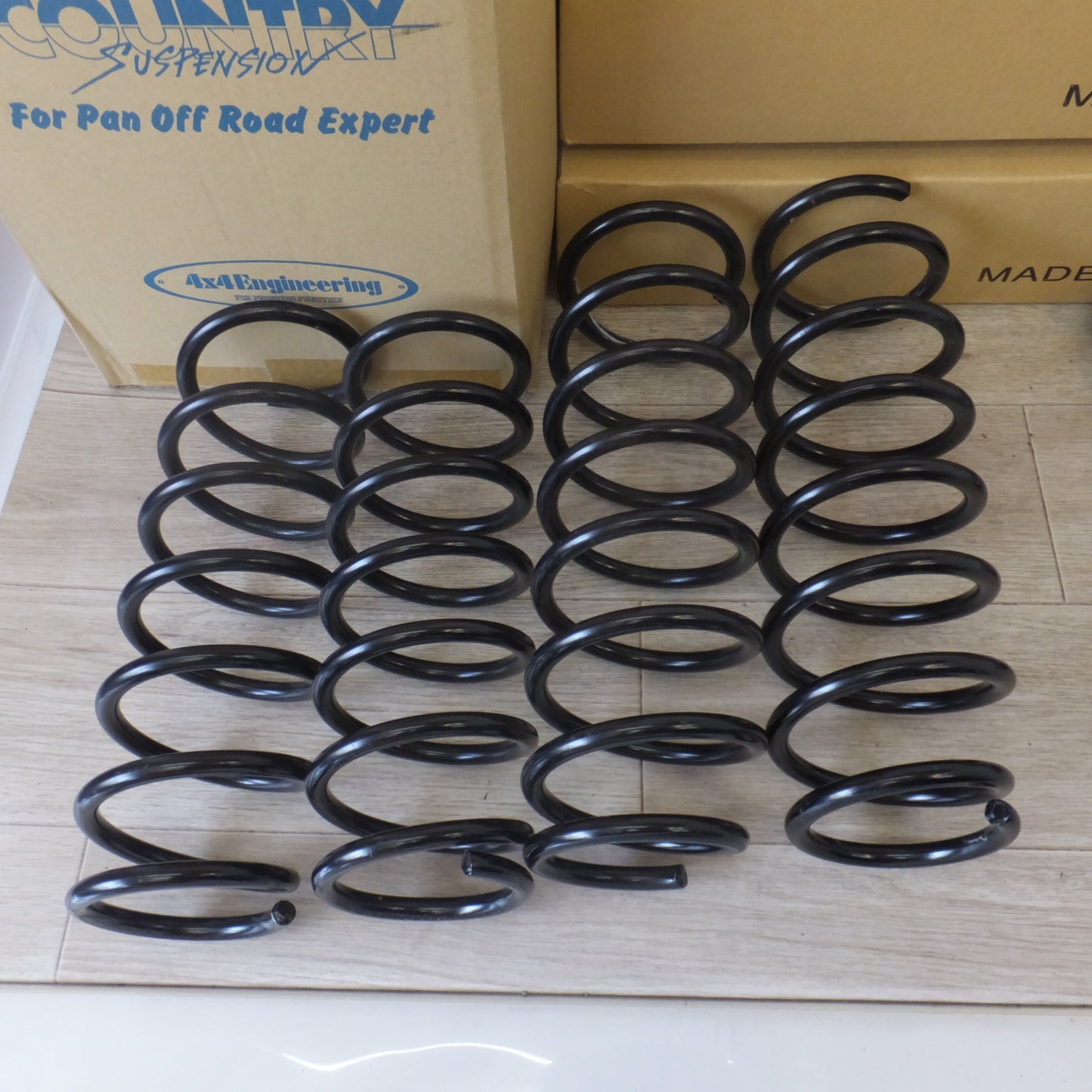 キレイ 2個口★スズキ SUZUKI 純正 ジムニーシエラ JB74W サスペンション 一式 セット 41700-78R00 41600-78R00 48730-78R00★ [送料無料]