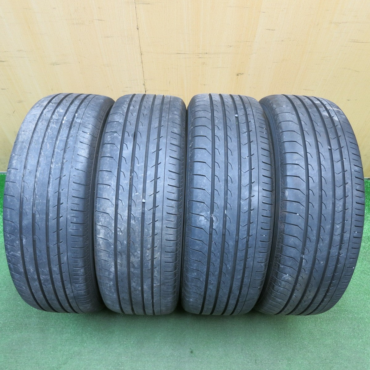 バリ溝！22年！9分★日産 C26 セレナ 純正 195/60R16 ヨコハマ BluEarth-RV RV03 ブルーアース 16インチ PCD114.3/5H★6022302HAノ