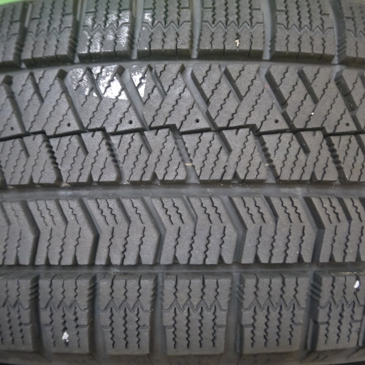 [送料無料] バリ溝！22年！キレイ！9.5分★スタッドレス 185/60R15 ブリヂストン ブリザック VRX2 TOPRUN トップラン 15インチ PCD100/4H★4110507Hス