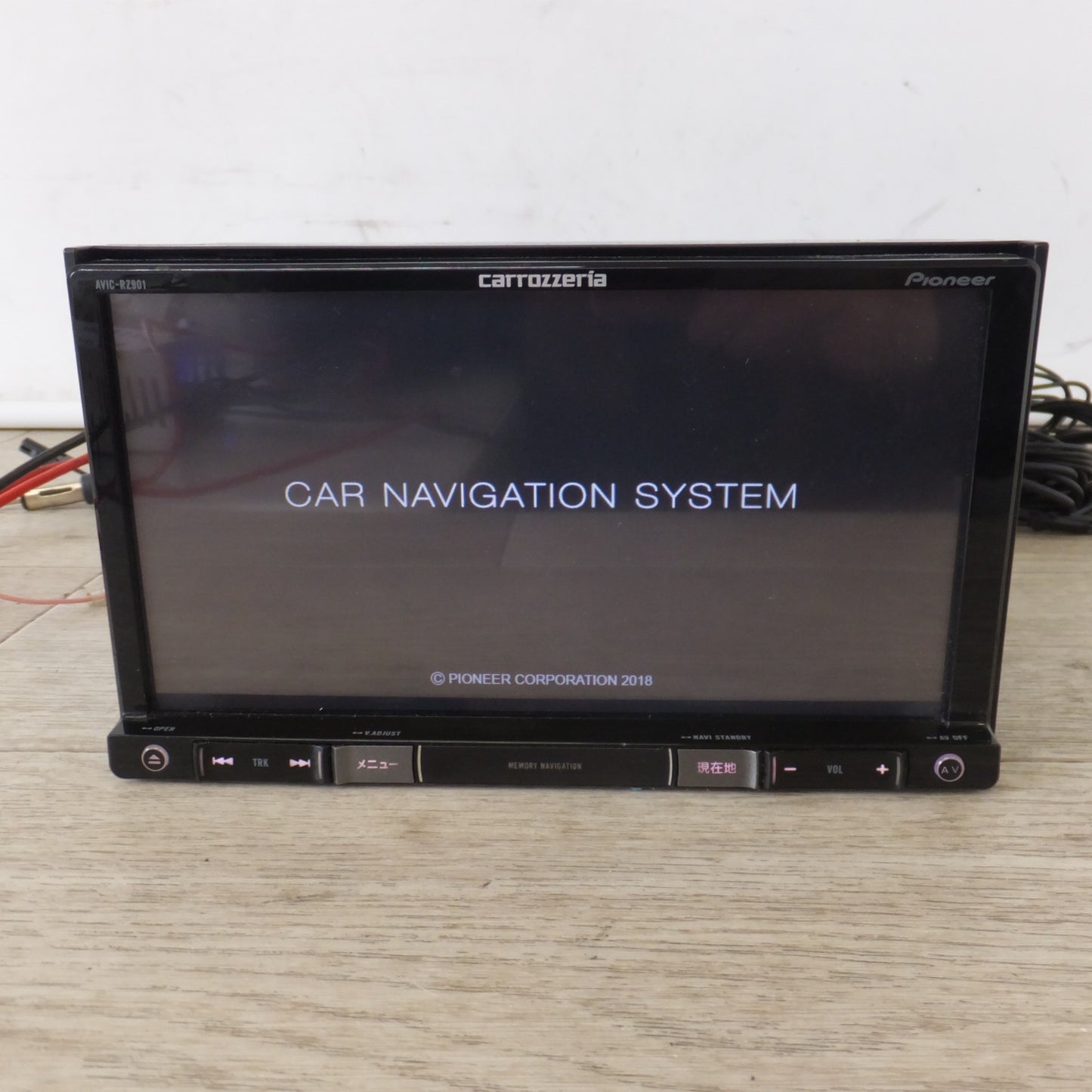 [送料無料] ★カロッツェリア carrozzeria AV一体型メモリーナビゲーション 楽ナビ AVIC-RZ901-R(12)★