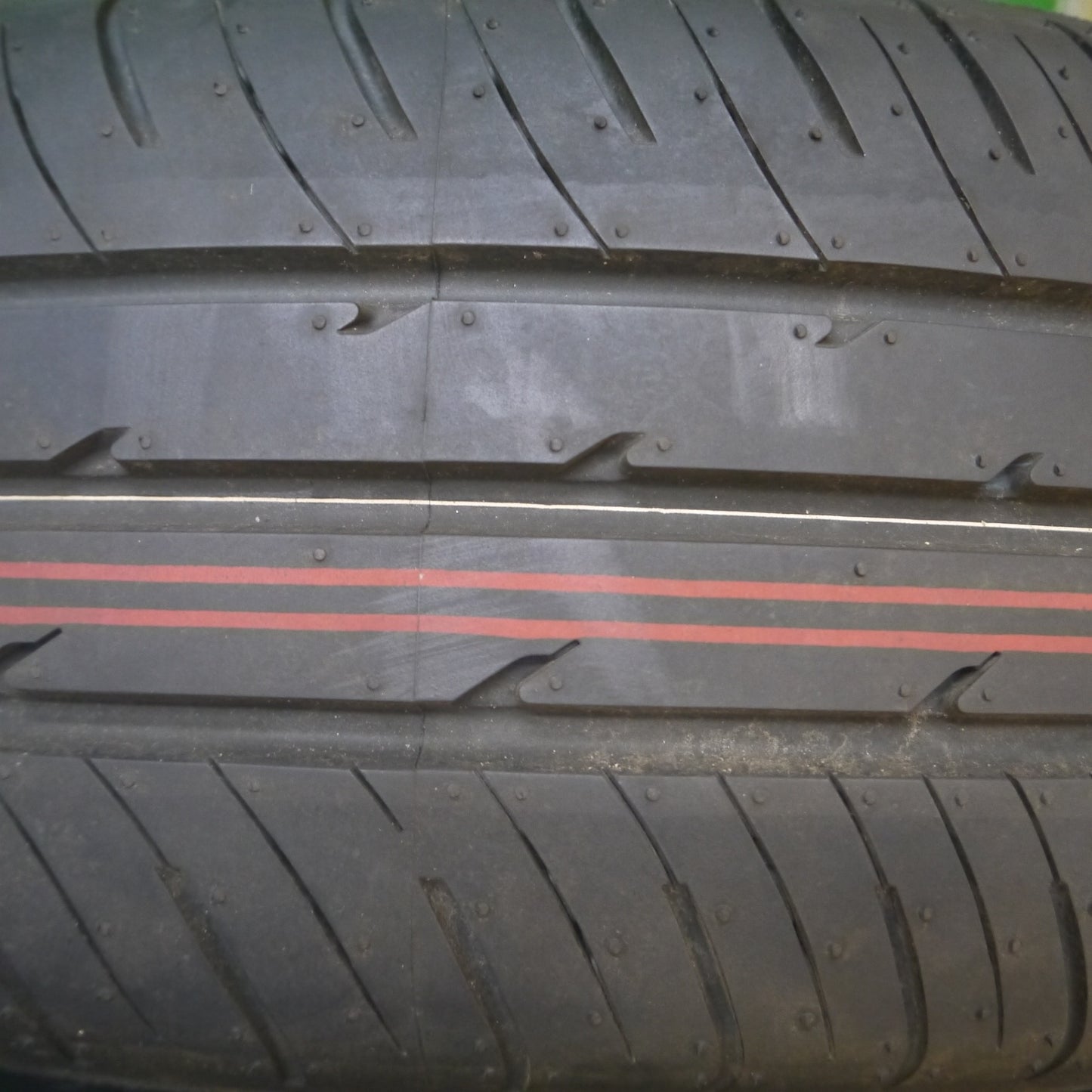 [送料無料] 新車外し！24年★トヨタ 10系 シエンタ 純正 スチール 185/65R15 トーヨー ナノエナジー J67 15インチ PCD100/5H★5020409Hノ