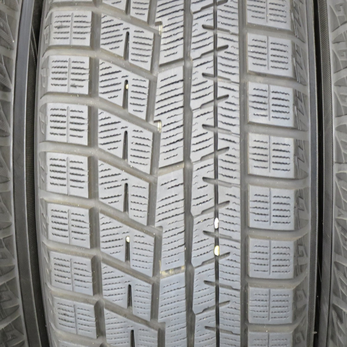バリ溝！キレイ！9.5分★スタッドレス 195/65R16 ヨコハマ アイスガード iG60 GRASS グラス 16インチ PCD100/4H★6022603NKス