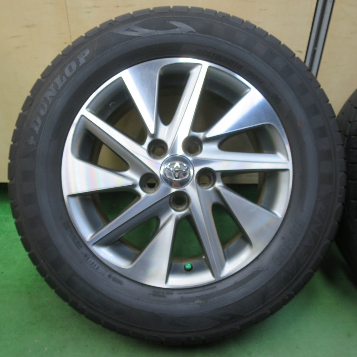 バリ溝！キレイ！9.5分★トヨタ 20系 アルファード ヴェルファイア 純正 215/65R16 ダンロップ エナセーブ RV504 16インチ PCD114.3/5H★5071704イノ