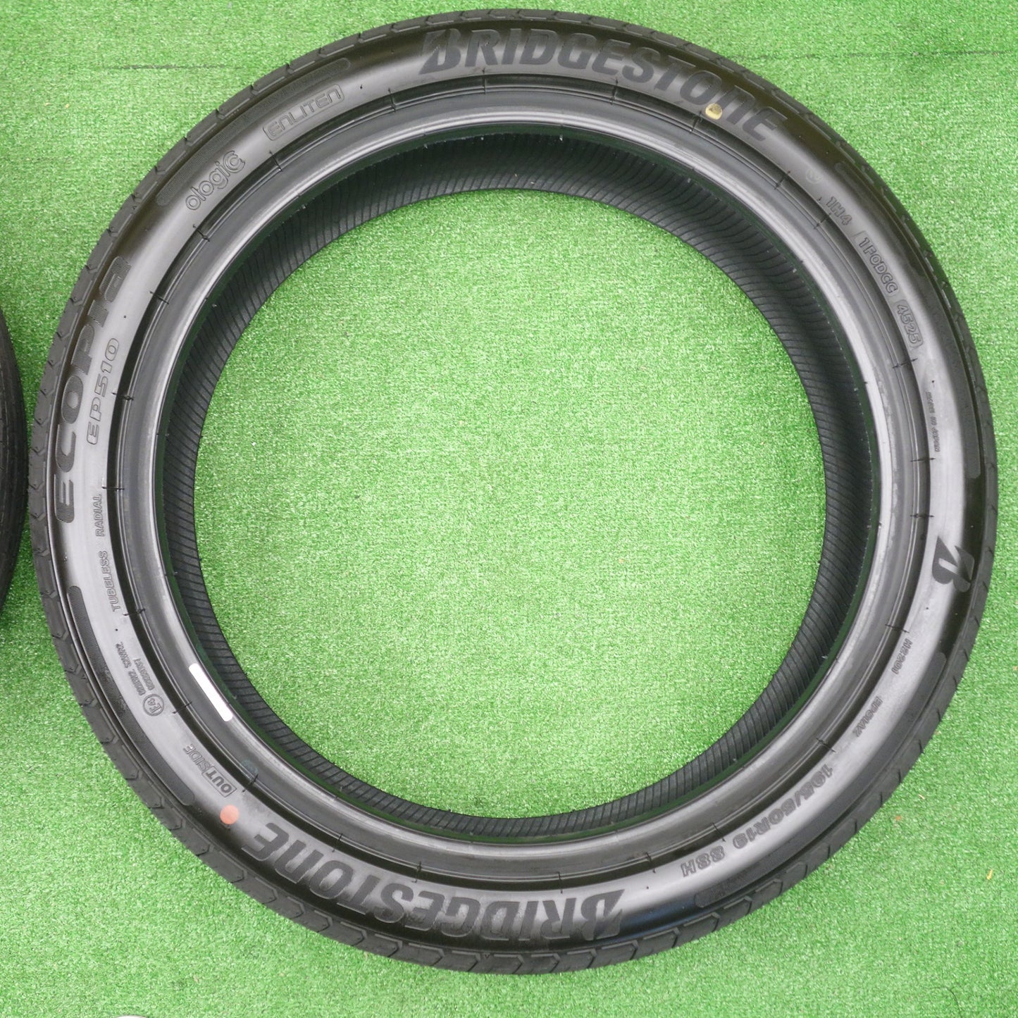 新車外し！25年★60系 プリウス 等 195/50R19 ブリヂストン エコピア EP510 タイヤ 19インチ★5122211KTノタ