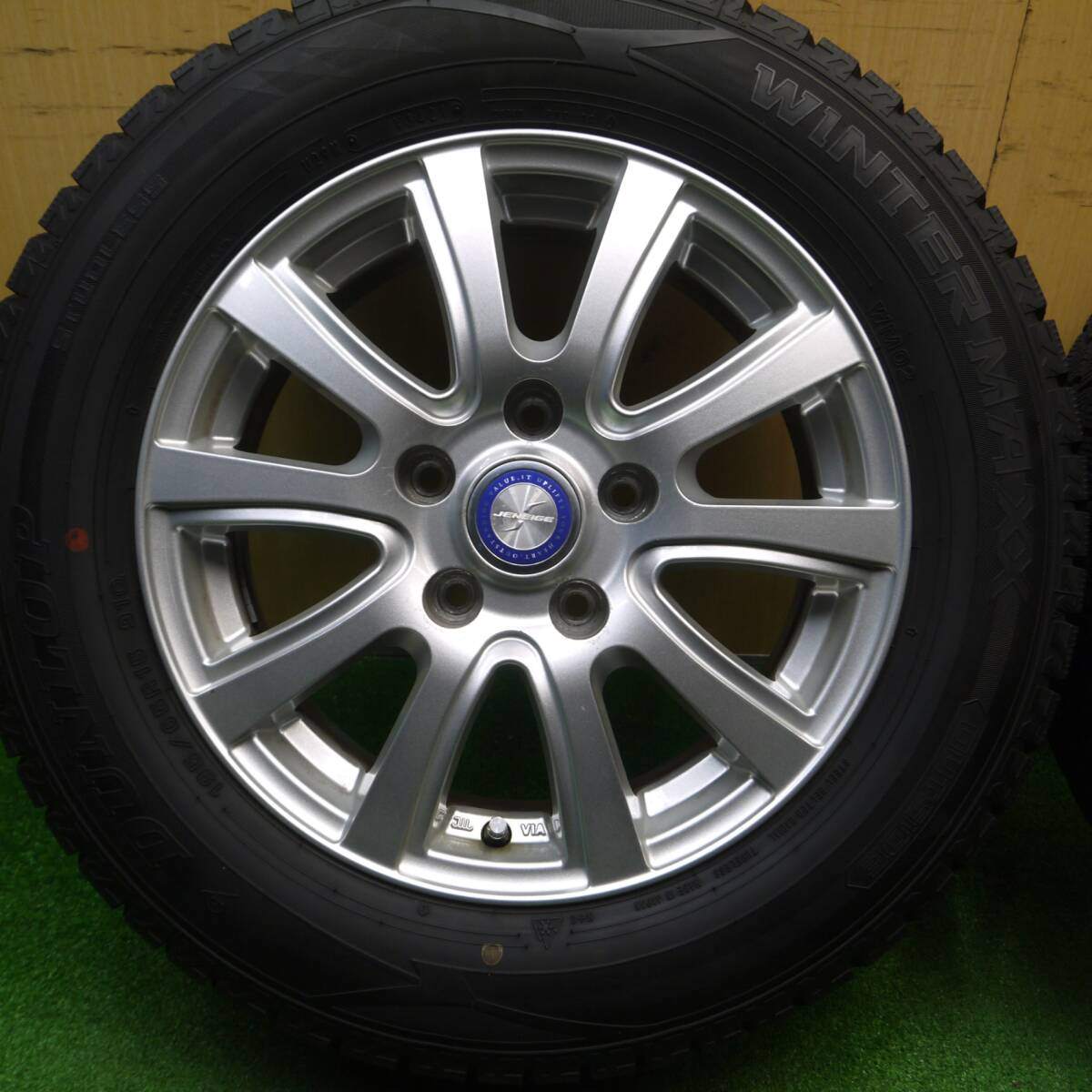 バリ溝！21年！キレイ！9.5分★スタッドレス 195/65R15 ダンロップ ウインターマックス WM02 JENEIGE 15インチ PCD114.3/5H★4122705Hス