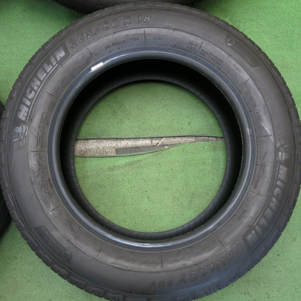新車外し！26年◎265/60R18 ミシュラン プライマシー SUV タイヤ 18インチ ランクル プラド ハイラックス パジェロ 等◎6090506KKノタ