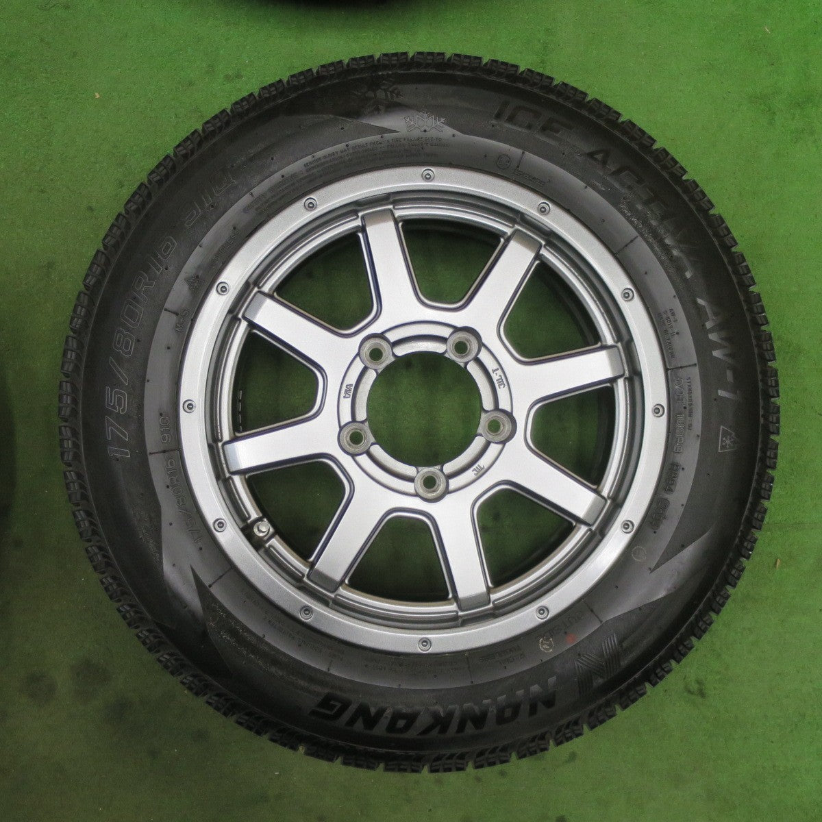 バリ溝！24年！キレイ！9.5分以上★スタッドレス 175/80R16 ナンカン アイスアクティバ AW-1 社外 アルミ ホイール 16インチ PCD139.7/5H★6042802TTス