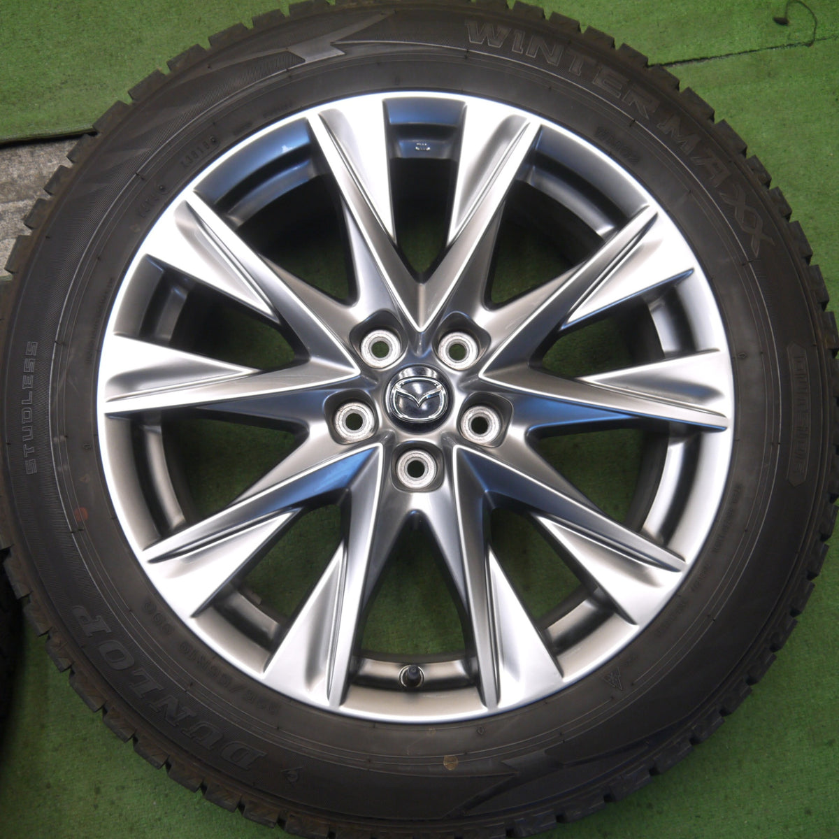 バリ溝！キレイ！9分◎マツダ CX-8 純正 225/55R19 スタッドレス ダンロップ ウインターマックス WM02 CX8 19インチ PCD114.3/5H◎6090802Hス