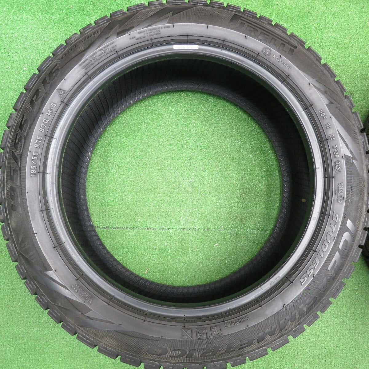 4本価格！21年★スタッドレス 195/55R16 ピレリ アイスアシンメトリコ タイヤ 16インチ アクア ヴィッツ フィット ノート CR-Z等★4123002HAスタ