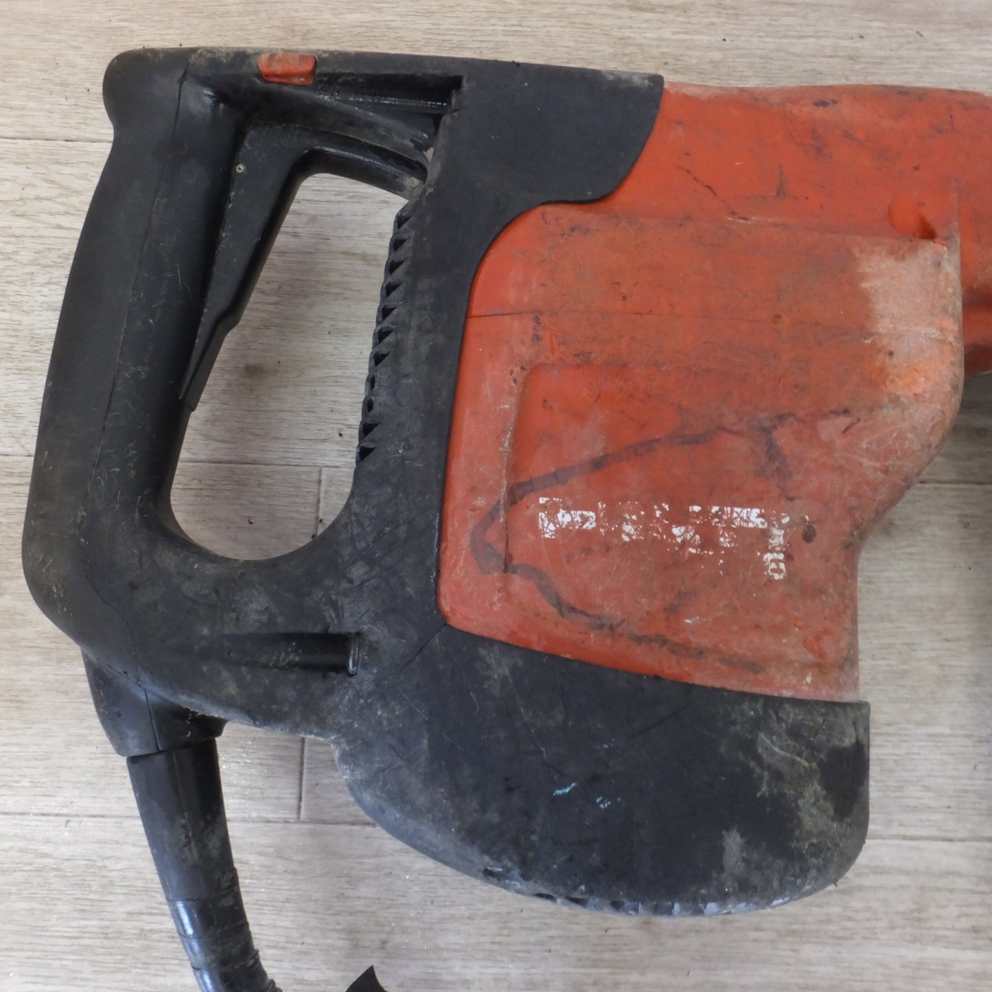 [送料無料] ★ヒルティ HILTI ロータリーハンマードリル TE76　100V 1300W 50/60Hz★