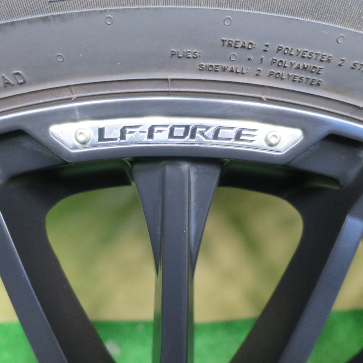 センサー付！バリ溝！23年！キレイ！9.5分★レクサス NX 等 Lehrmeister LF-FORCE 235/60R18 スタッドレス ピレリ アイスゼロ アシンメトリコ レアマイスター 18インチ PCD114.3/5H★6011001NKス