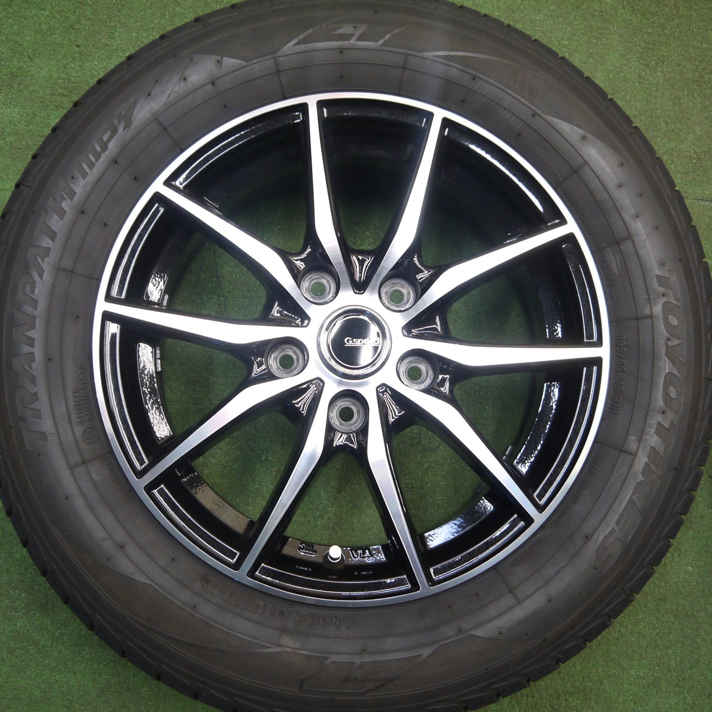 バリ溝！24年！9.5分★195/65R15 トーヨー トランパス MP7 G.speed Gスピード 15インチ PCD114.3/5H★6022005Hノ