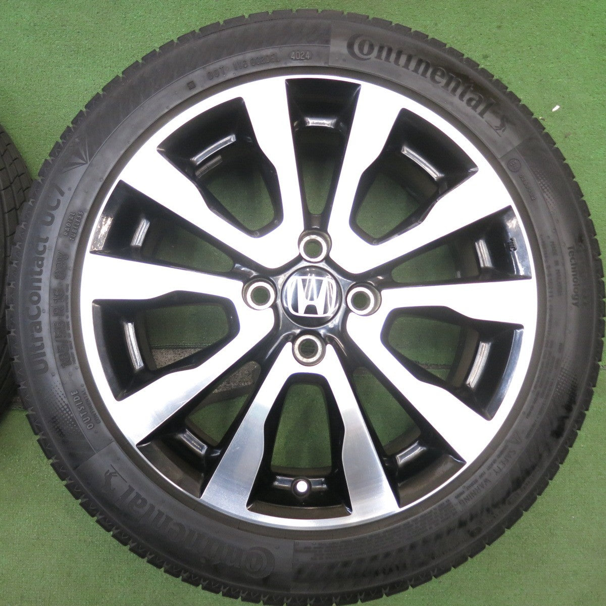 バリ溝！24年！9.5分◎ホンダ GE8 フィット RS 純正 185/55R16 コンチネンタル ウルトラコンタクト UC7 16インチ PCD100/4H◎6080605HAノ