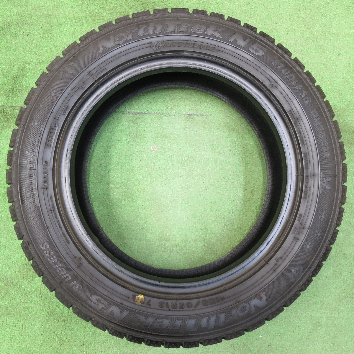 [送料無料] ほぼ未使用！22年★スタッドレス 155/65R13 オートバックス ノーストレック N5 タイヤ 13インチ ライフ モコ アルト ワゴンR ミラ ムーブ 等★5011506イスタ
