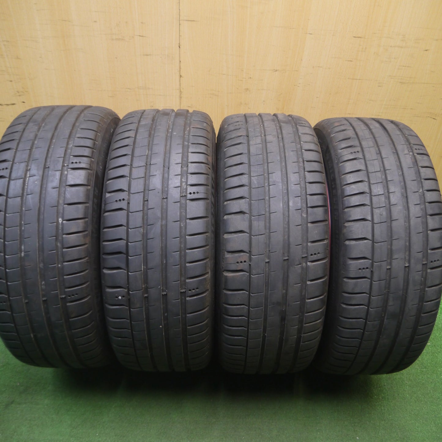 [送料無料] バリ溝！23年！キレイ！9.5分★BMW 等 EUROBAHN Nurburg MTX 225/40R18 ミシュラン パイロットスポーツ5 18インチ ニュルブルグ PCD112/5H★5021405Hノ
