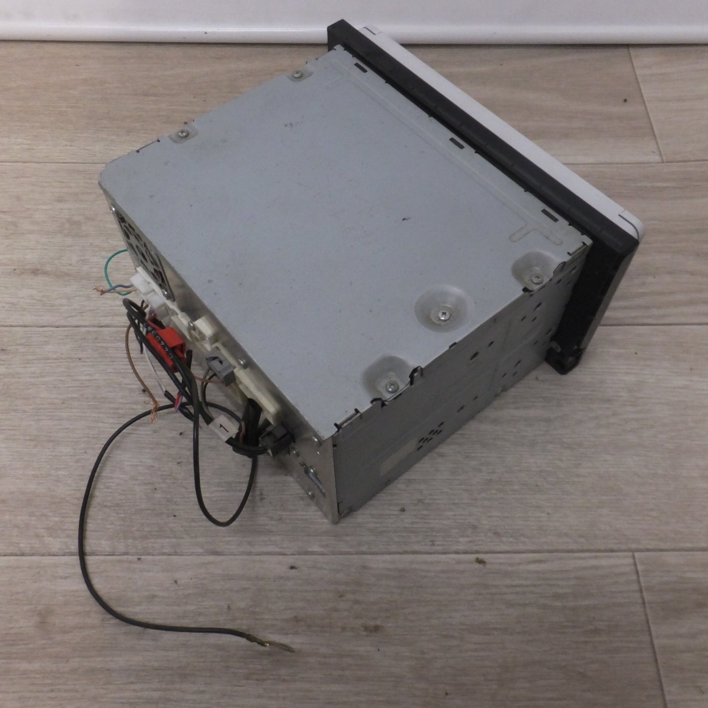 [送料無料] 現状品★パイオニア製 トヨタ 純正 メモリーナビ マルチAVステーション NSCP-W62 08545-00V70 セキュリティロック[22]★