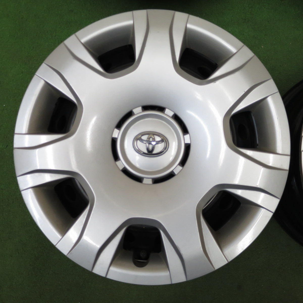 4本価格★トヨタ 200系 ハイエース 純正 スチール ホイール 15インチ PCD139.7/6H★6031804ナホ