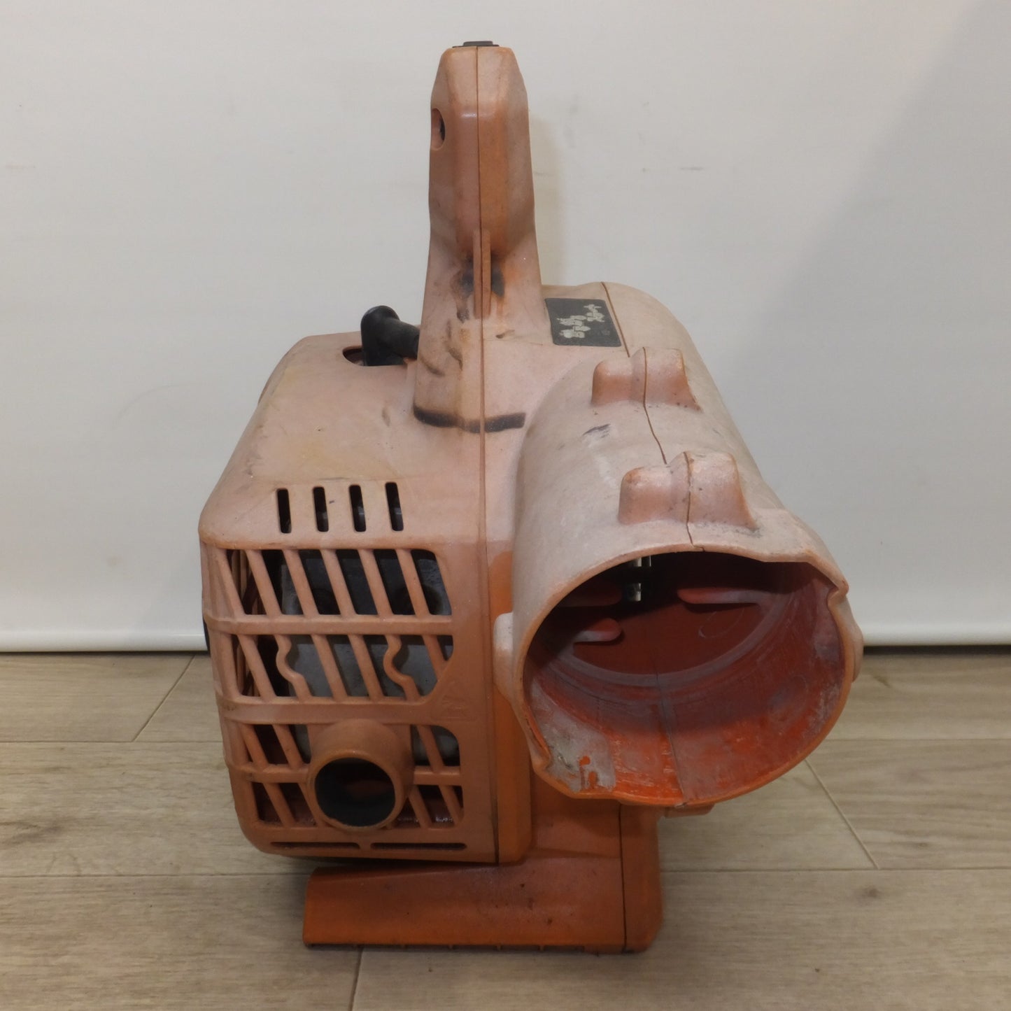 [送料無料] 岐阜発 現状品★日立 HITACHI エンジンブロワ RB24EAP 本体のみ　排気量 23.9mL　New PureFire かるがるスタート★