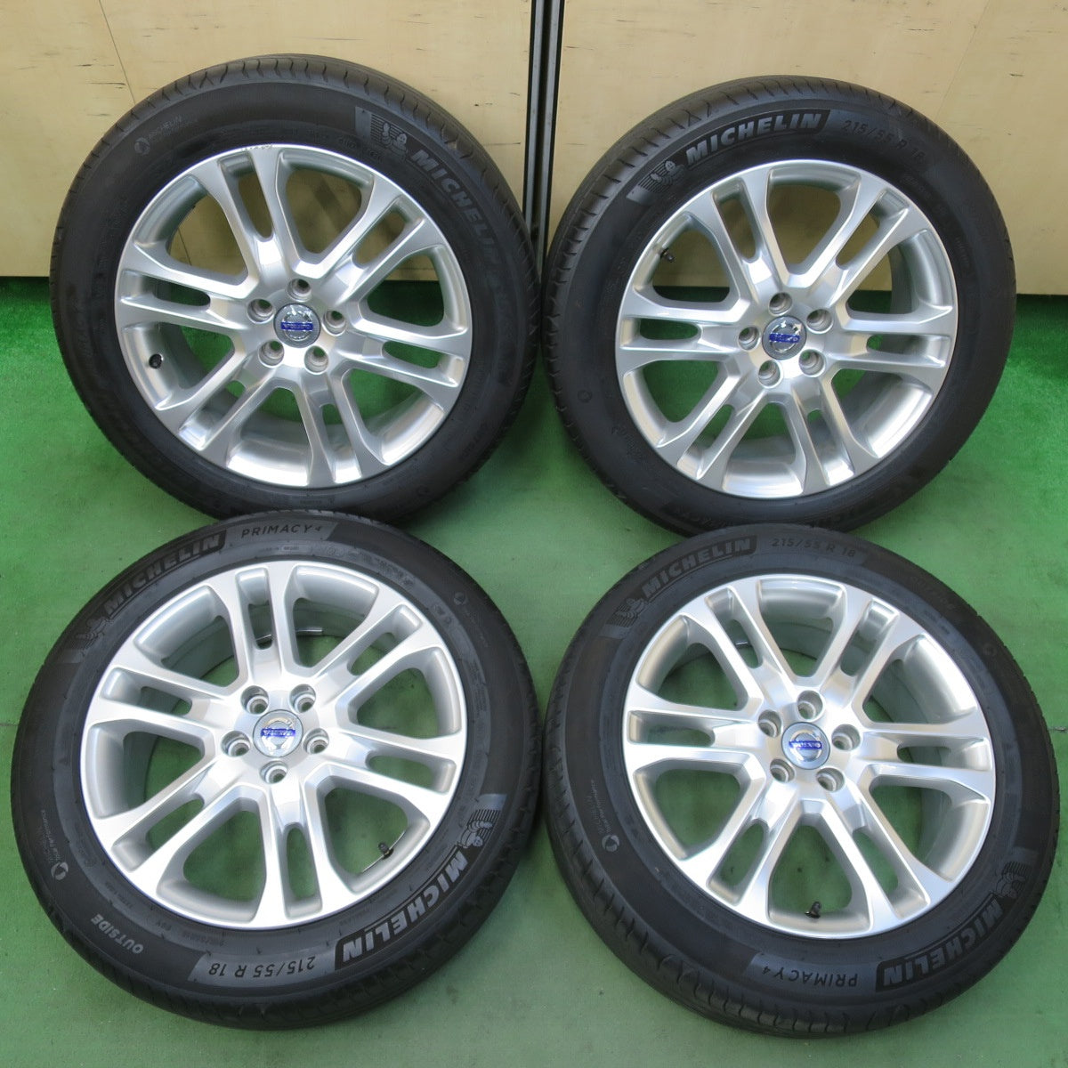 キレイ！21年★ボルボ XC60 純正 215/55R18 ミシュラン プライマシー4 18インチ VOLVO PCD108/5H★5101611イノ