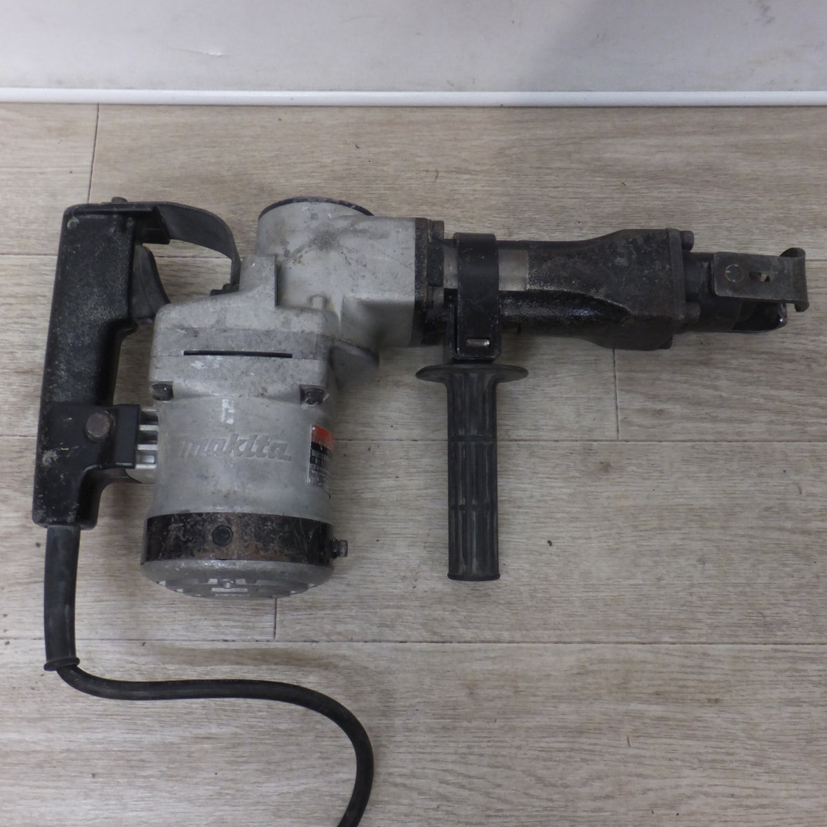 ★マキタ makita 電動ハンマ HM1201　100V 12A 50-60Hz 1130W 2000/min★
