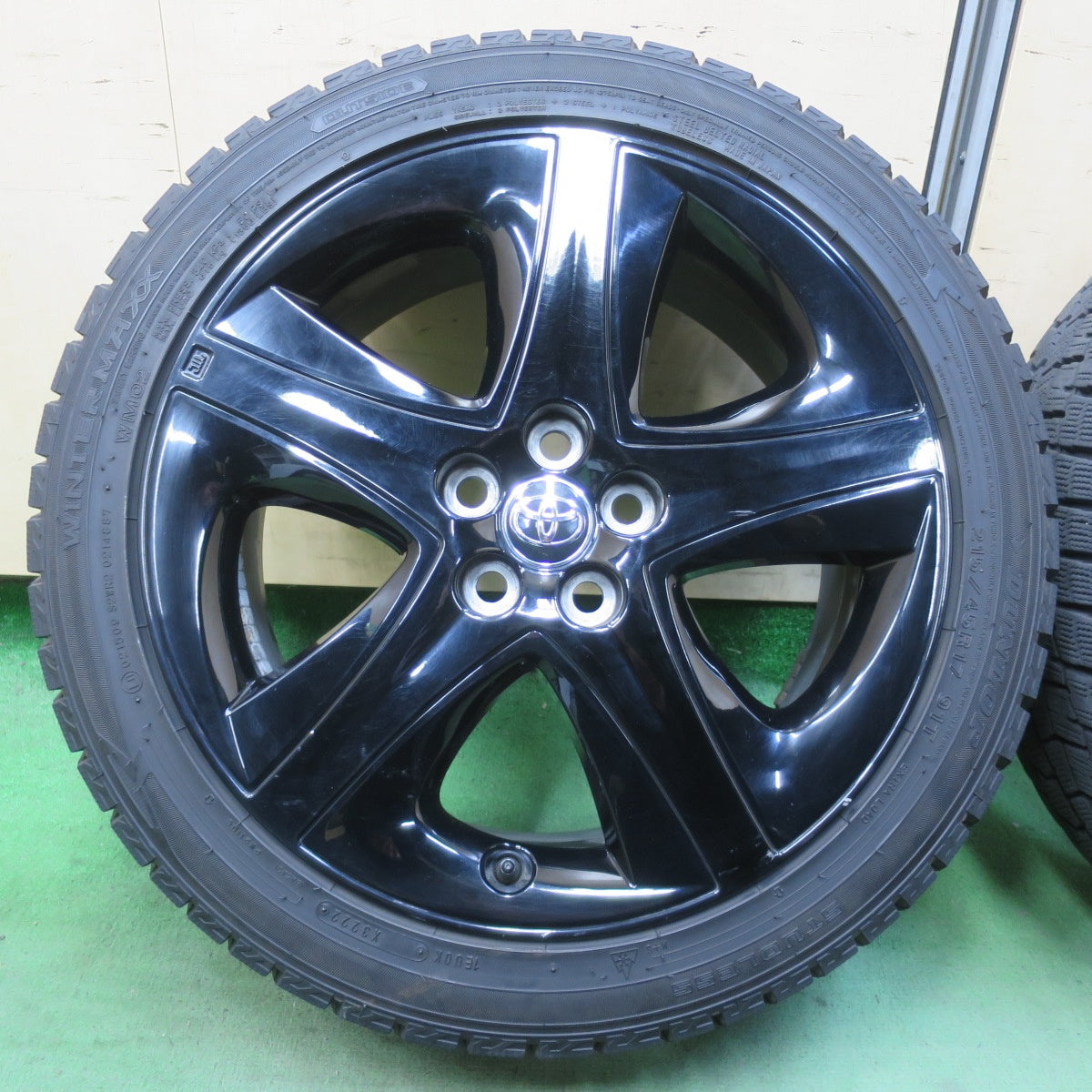 バリ溝！22年！9分★トヨタ 50系 プリウス ツーリング 純正 215/45R17 スタッドレス ダンロップ ウインターマックス WM02 17インチ PCD100/5H★6033109イス