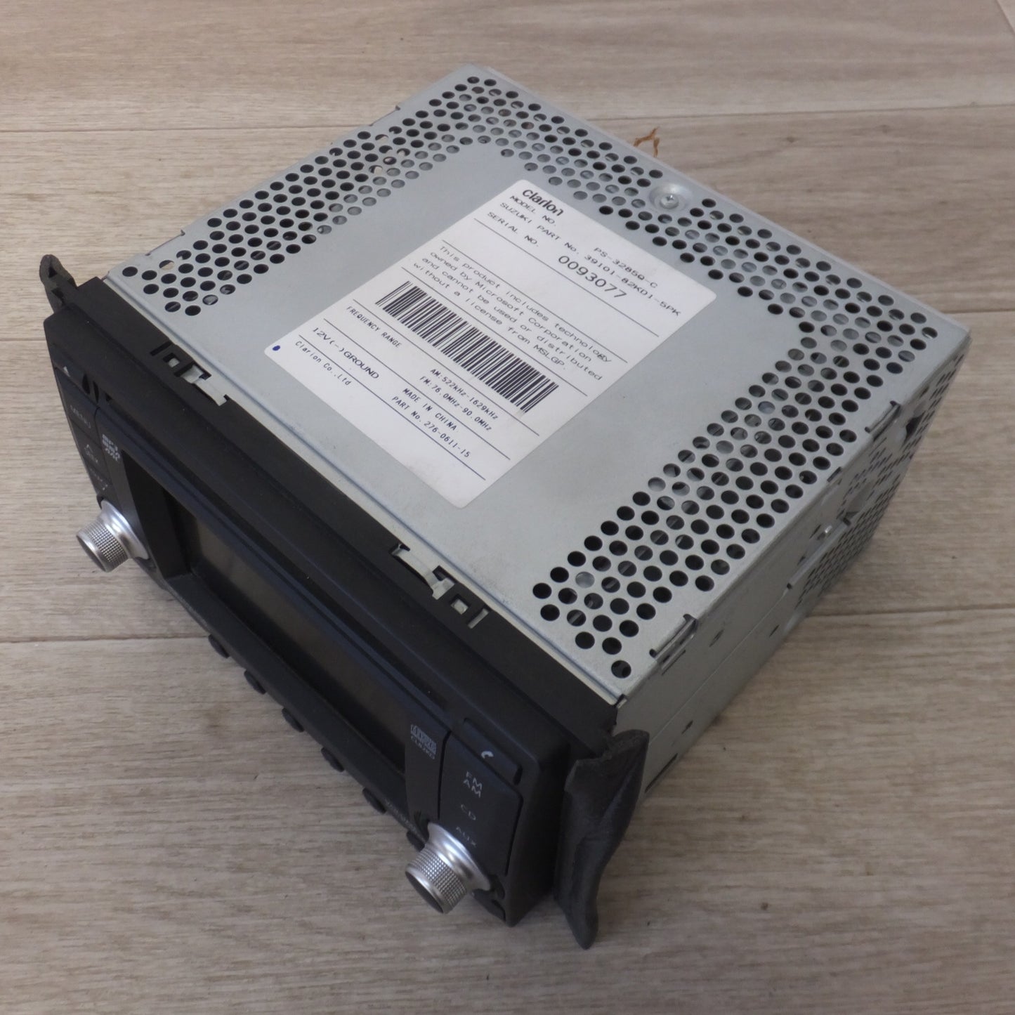 [送料無料] ★クラリオン製 スズキ 純正 カーオーディオ CDプレーヤー PS-3285Q-C 39101-82KD1-5PK(46)★