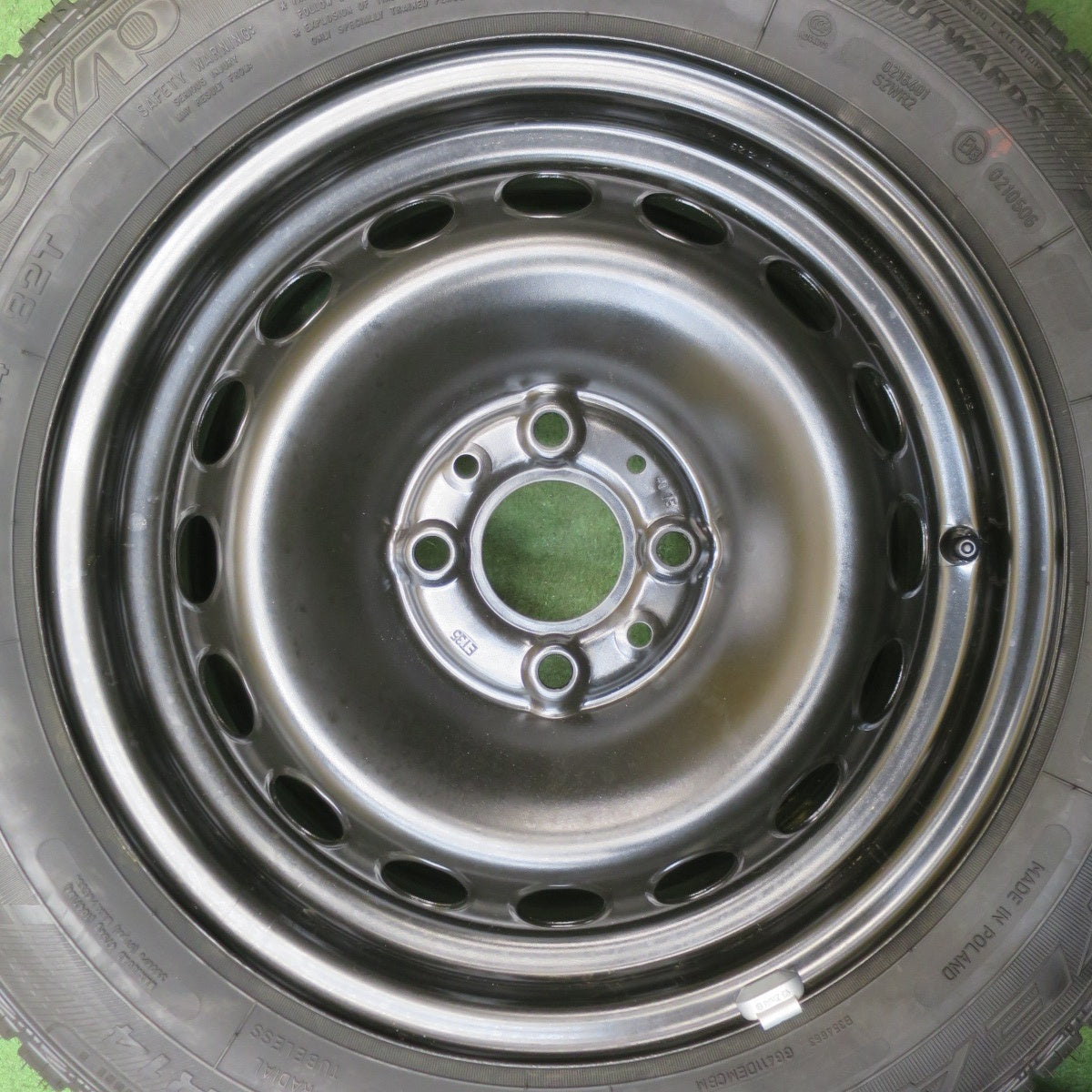 新車外し★フィアット 500 純正 スチール 175/65R14 グッドイヤー DuraGrip 14インチ PCD98/4H★6052206NJノ
