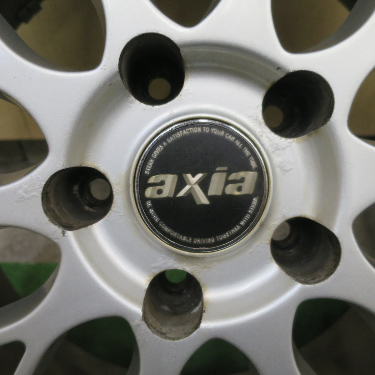 バリ溝！9分★スタッドレス 225/55R17 ケンダ KR36 アイステック ネオ HINODEX axis 17インチ PCD114.3/5H★6042301TTス