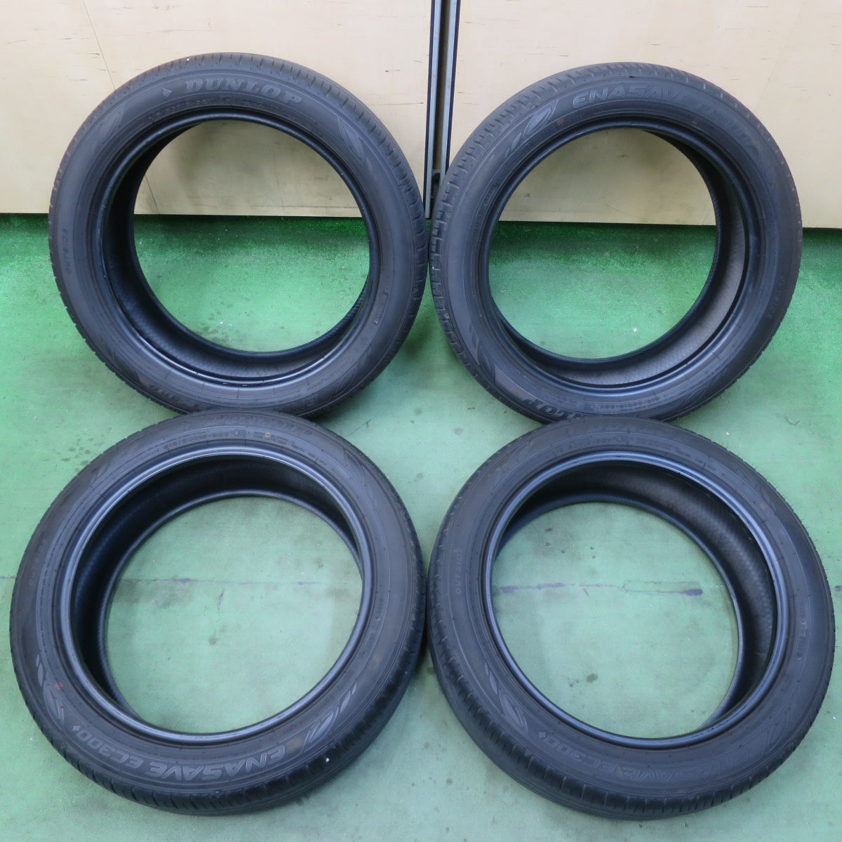 4本価格！24年★215/50R18 ダンロップ エナセーブ EC300+ タイヤ 18インチ ヤリスクロス CX-3 等★6021103イノタ
