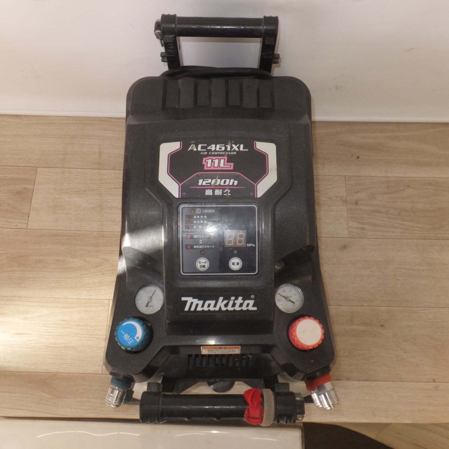 [送料無料] ★マキタ makita エアコンプレッサ AC461XL　11L 1200h 高耐久 Handicon　AC100V 50/60Hz 1300W★