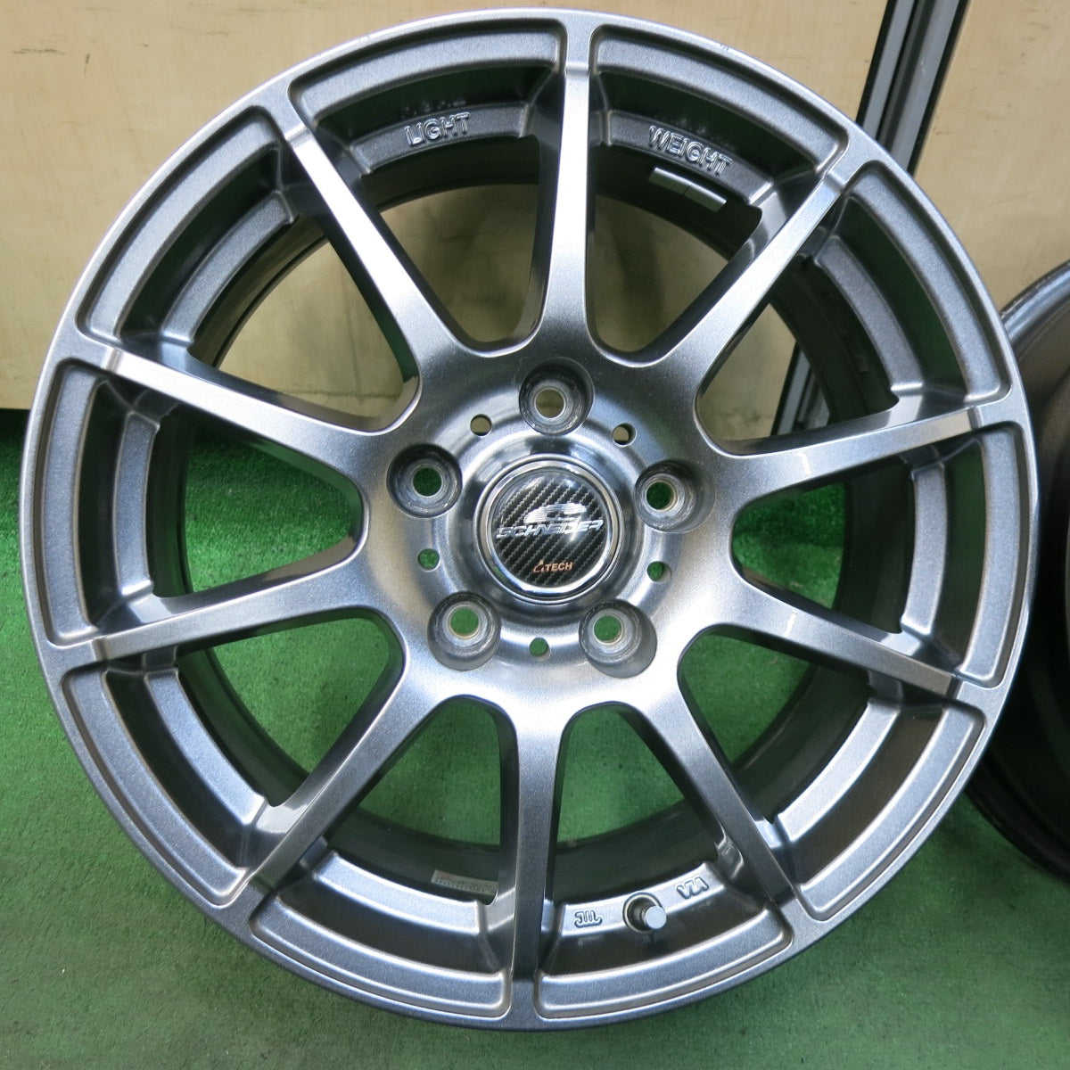 [送料無料] キレイ★SCHNEIDER ATECH 16インチ ホイール シュナイダー エーテック 16×6.5J PCD114.3/5H★5012210SYホ