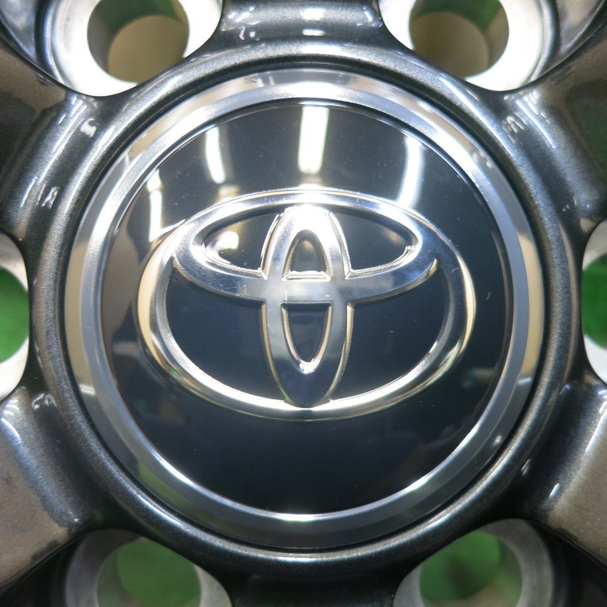 新車外し★トヨタ ランクル 250 VX 純正 ホイール 18インチ 18×7.5J PCD139.7/6H★5062402SYホ