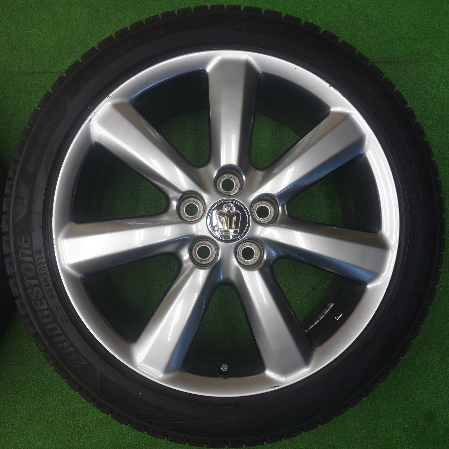 バリ溝！9.5分★トヨタ 180系 クラウン アスリート 純正 225/45R18 スタッドレス ブリヂストン ブリザック VRX3 18インチ PCD114.3/5H★6040302KTス