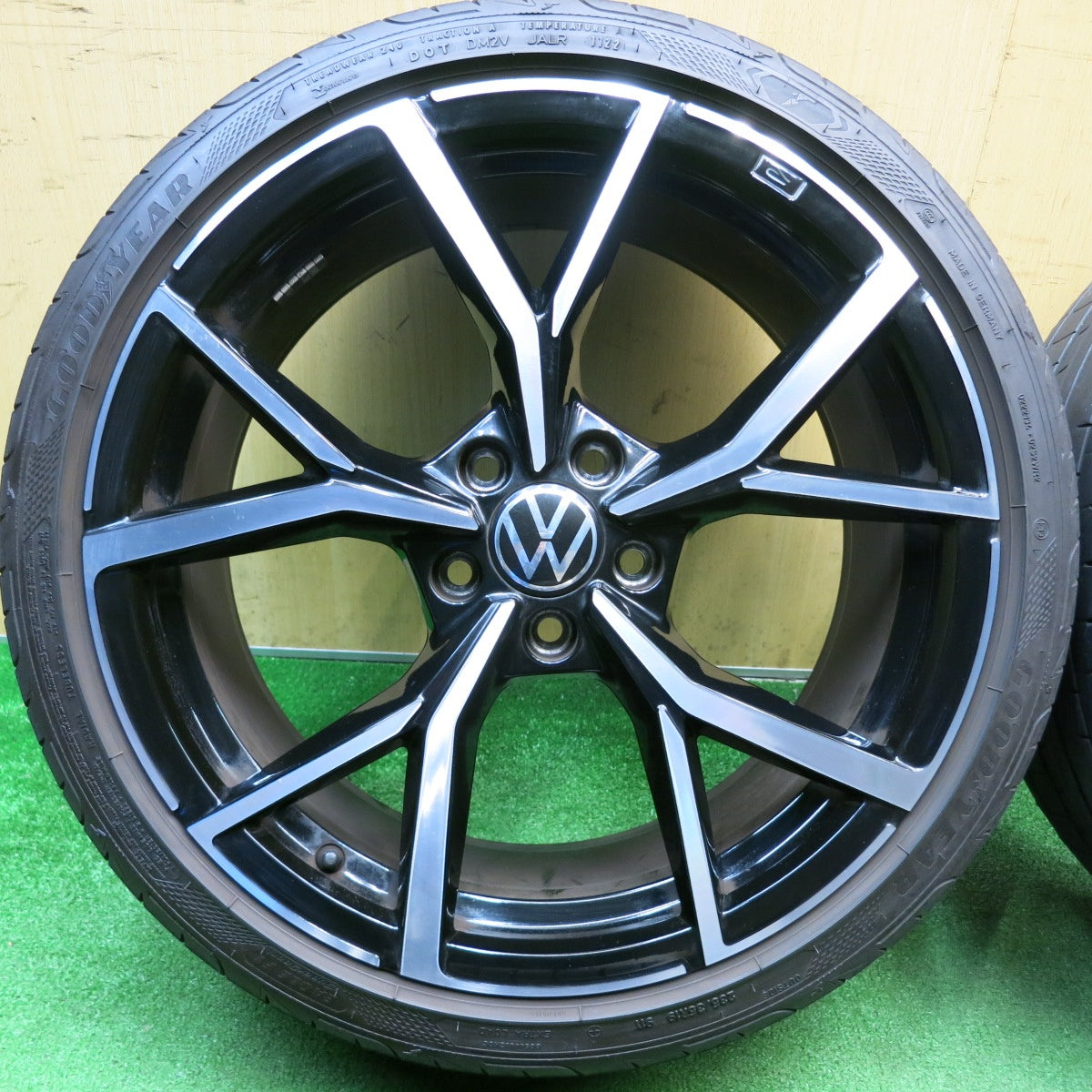 バリ溝！22年！9分★ワーゲン ゴルフ8 GTI 純正 235/35R19 グッドイヤー イーグル F1 SuperSport 19インチ PCD112/5H★6022612HAノ