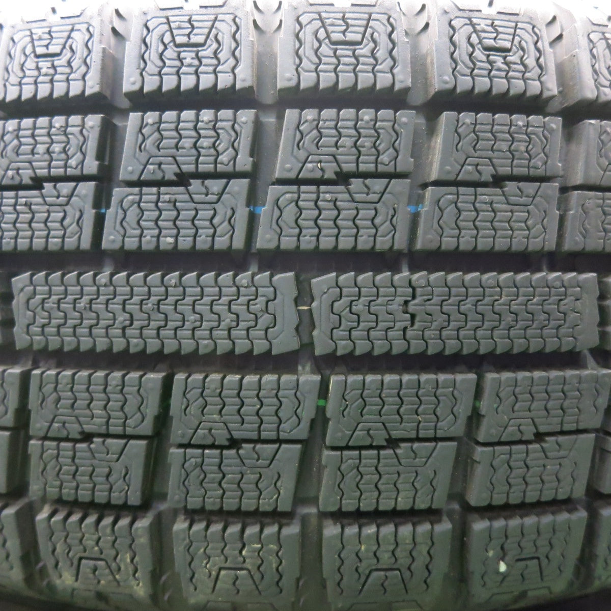 *送料無料* 超バリ溝！ほぼ10分★スタッドレス 175/65R15 トーヨー ガリット G5 スチール ホイール 15インチ PCD100 114.3/4H マルチ★4042902HAス