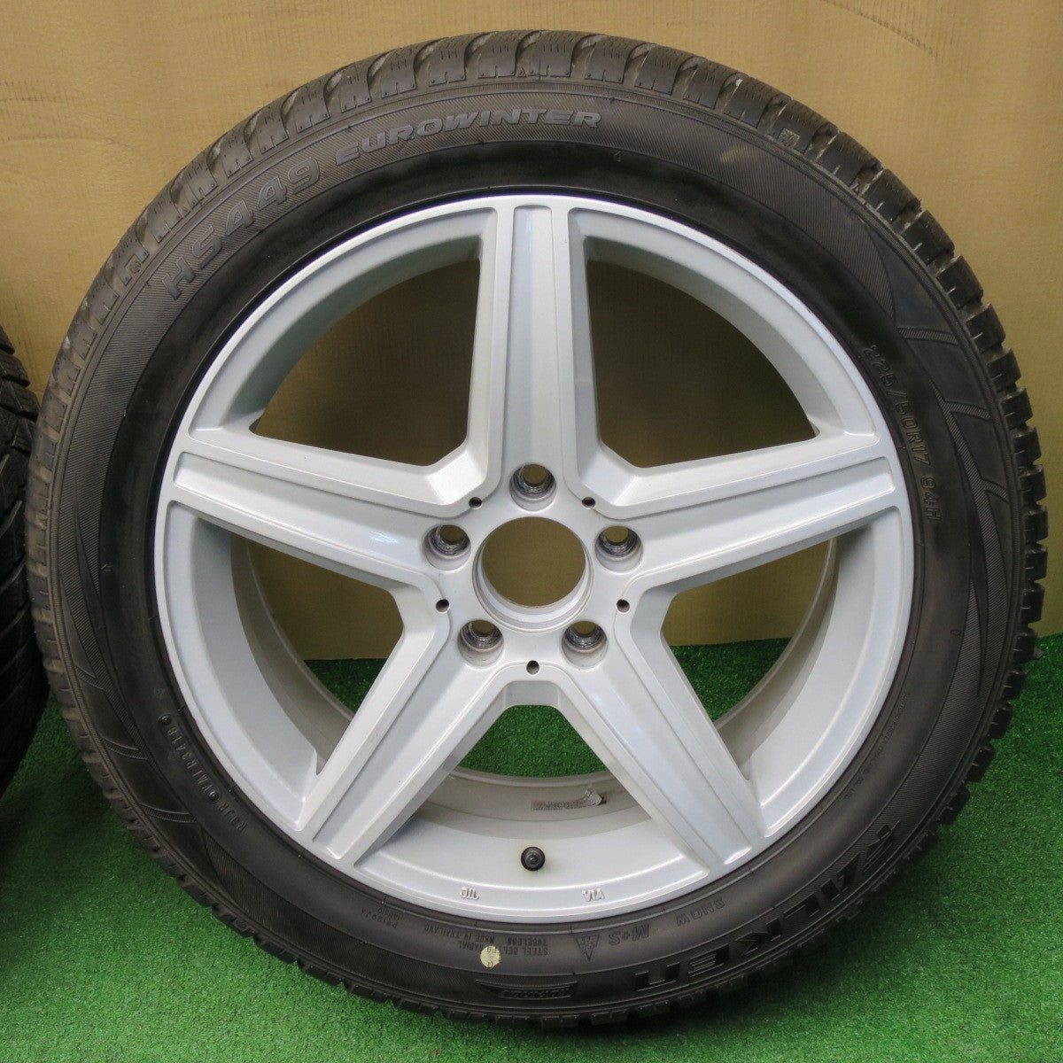 ほぼ未使用★ベンツ 等 EURO FORSCH 225/50R17 スタッドレス ファルケン HS449 EUROWINTER ユーロフォルシュ 17インチ PCD112/5H★6040303NKス