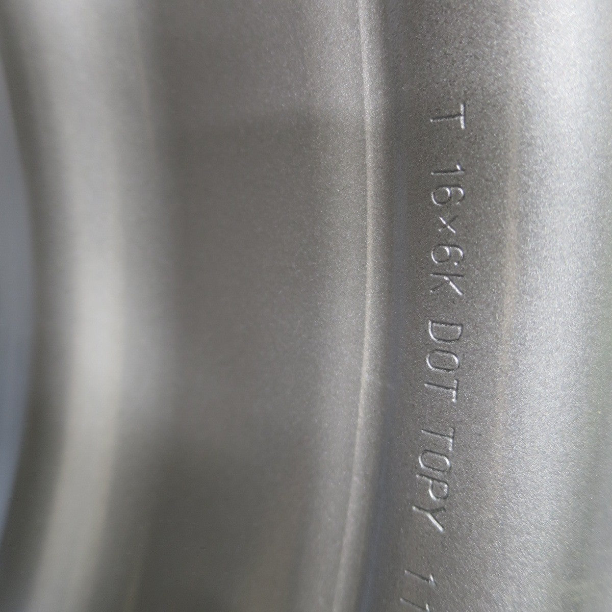 未使用！1本★トラック TOPY スチール ホイール 16インチ 16×6K トピー 127-9TC PCD222.25/6H★6042502ナホ